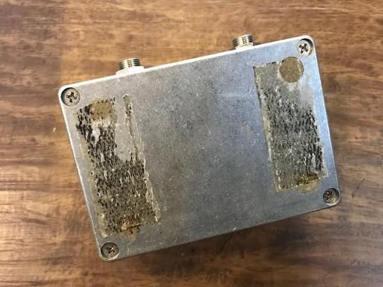 CRAINTORTOISE/ALBIT BS-1 マスターVOLのオン／オフを装備した