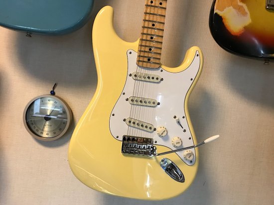 FENDER J ST-YJM 最新のスペックを踏襲したフェンダージャパンのイングヴェイモデル！状態も良好です！ - ギター買取 東京 -  ギターのじゃべらぼう