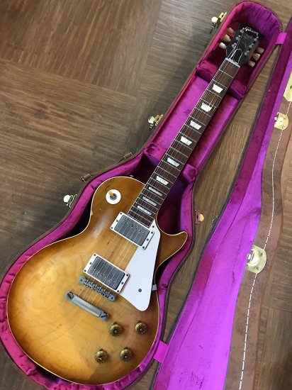 MONTREUX 59 LP REPLICA AGED モントルーさんのこだわりの59レプリカです！ !NOT GIBSON! - ギター買取 東京  - ギターのじゃべらぼう