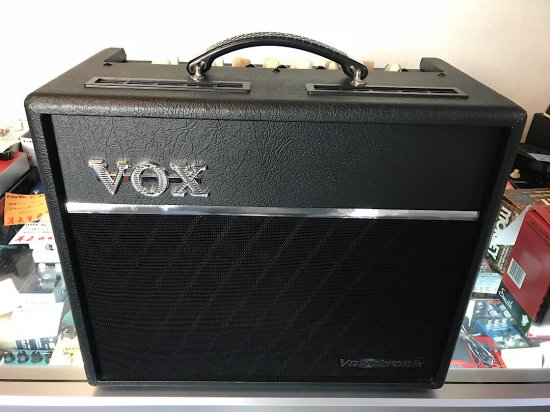 VOX VT20＋ 一台でなんでも出来てしまう多機能が魅力のVOXの小型ギター 