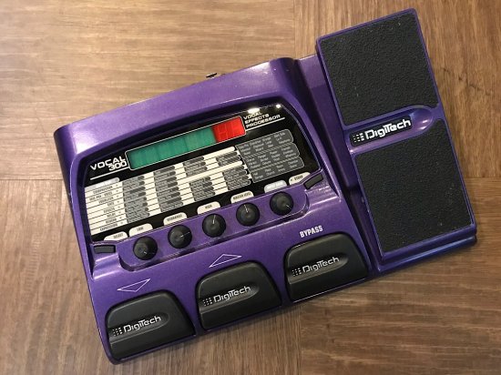 DIGITECH VOCAL300 ヴォーカル専用のマルチエフェクターです