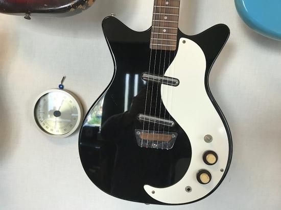 DANELECTRO 59 DC ジミーペイジも使用した個性的なダンエレクトロ ...