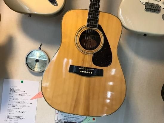 YAMAHA FG-251 70年代ヤマハのオレンジラベルFG-251です！ネック状態も ...