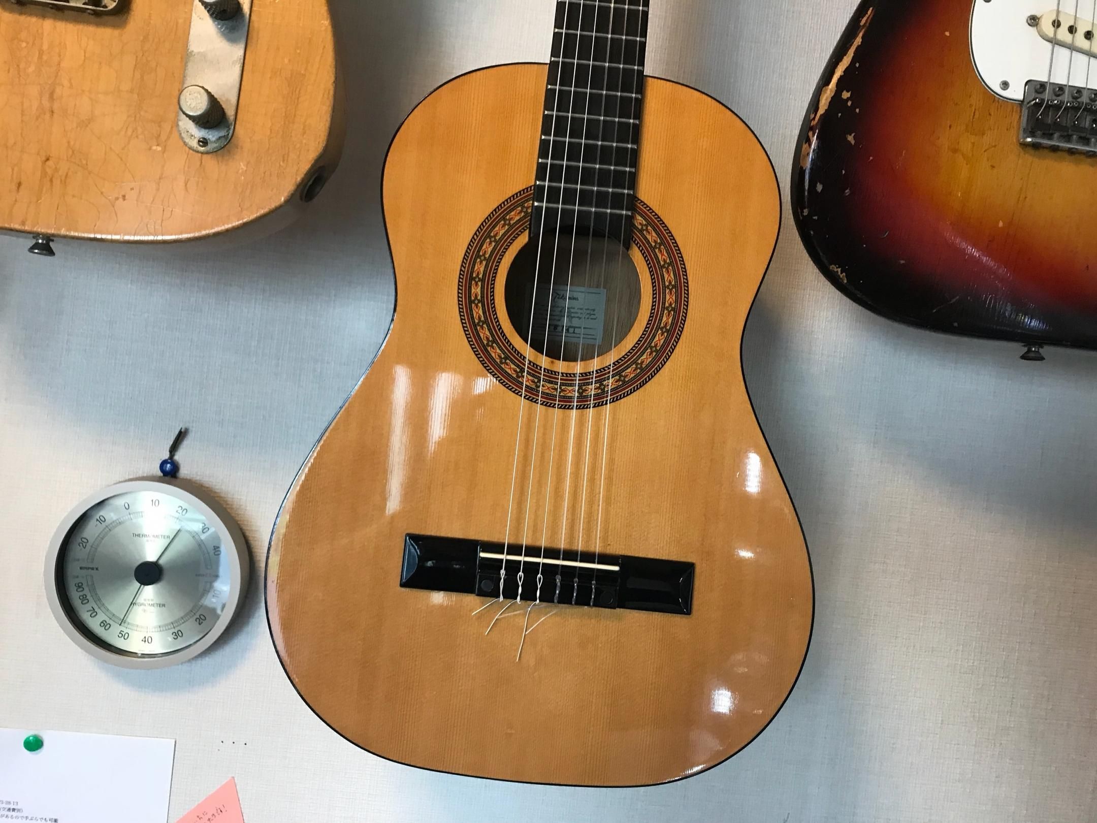 JASMIN BY TAKAMINE JS-141 かわいいスモールサイズのミニクラシックギター。レギュラーチューニングでつかえます！ - ギター買取  東京 - ギターのじゃべらぼう