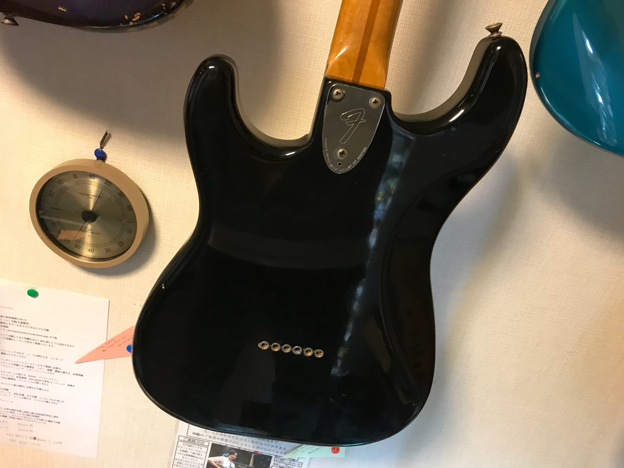 FENDER STRATOCASTER 1978 HARDTAIL 交換多めですが希少なハードテイルの軽量個体です！ - ギター買取 東京 -  ギターのじゃべらぼう