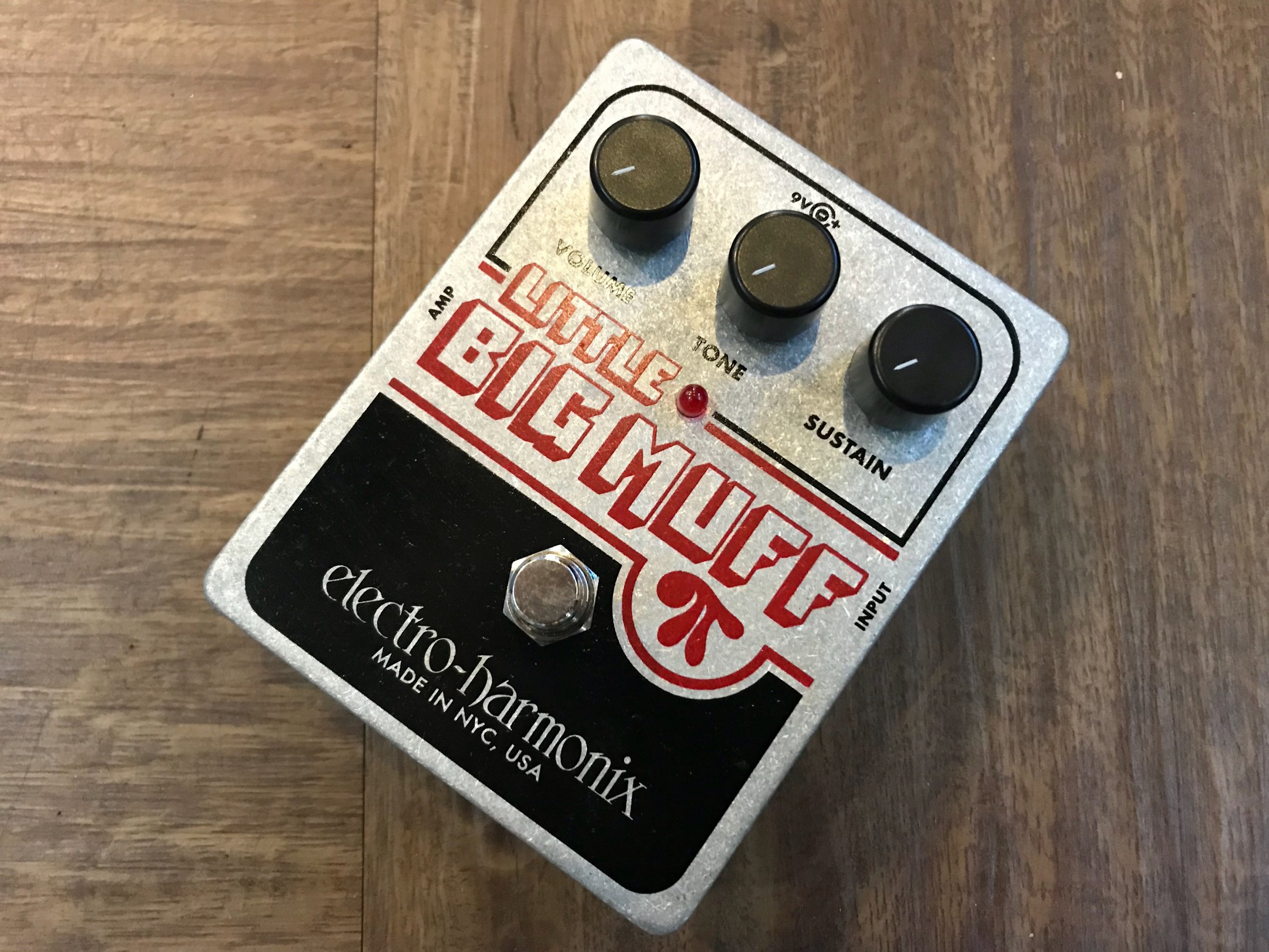 ELECTRO-HARMONIX LITTLE BIG MUFF ビッグマフサウンドとコントロール