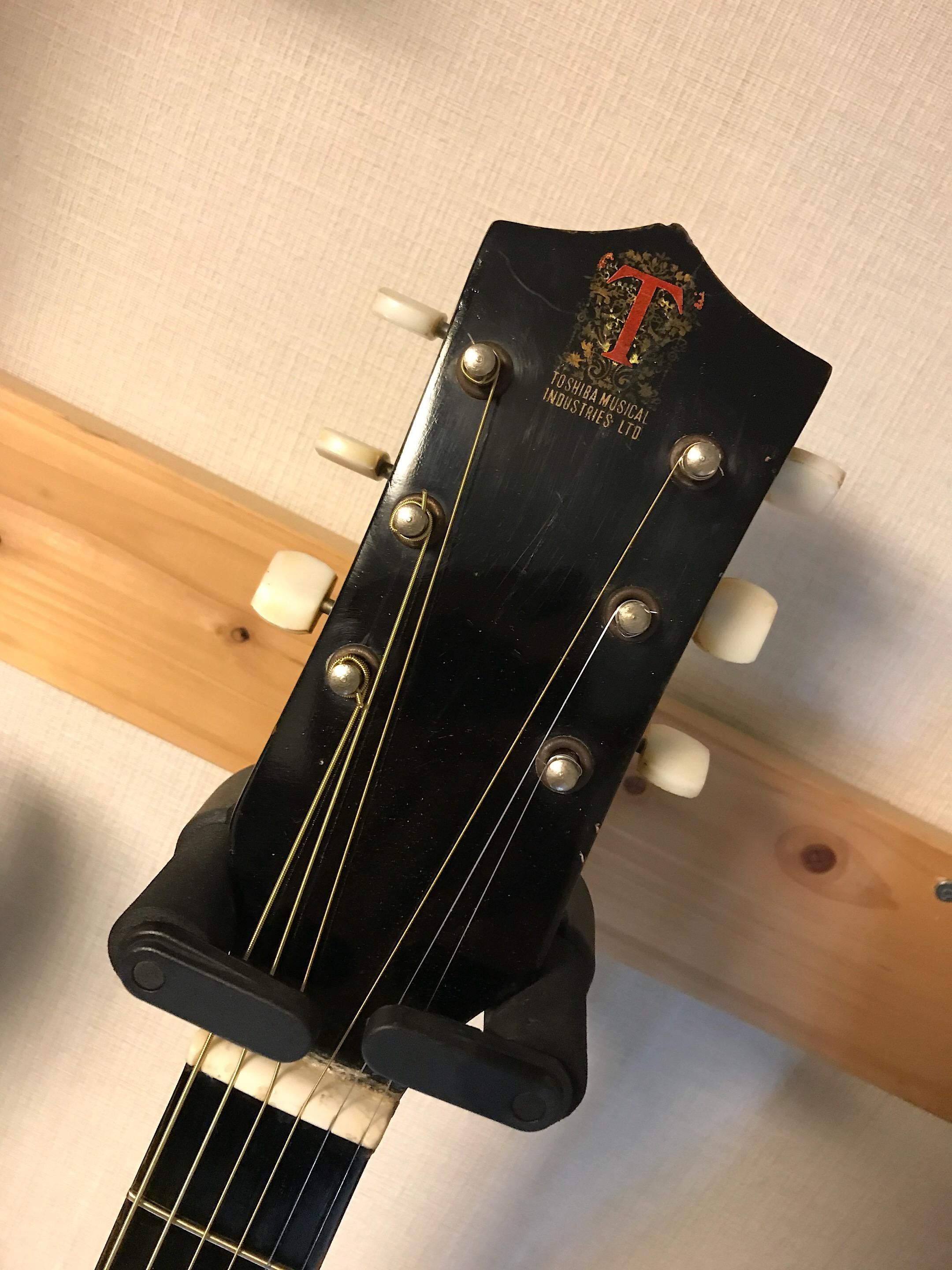 TOSHIBA PICK GUITAR 珍しい60年代東芝のアーチトップギター