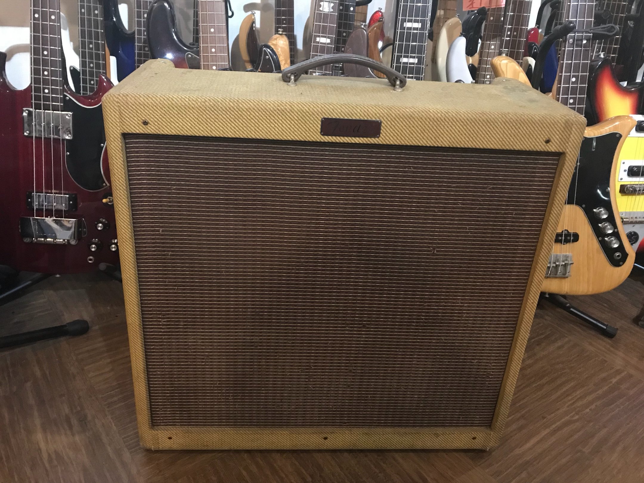 FENDER USA BLUES DEVILLE 410 ９０年代の60W/１０インチ４発の