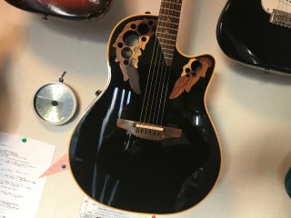 OVATION - ギター買取 東京 - ギターのじゃべらぼう