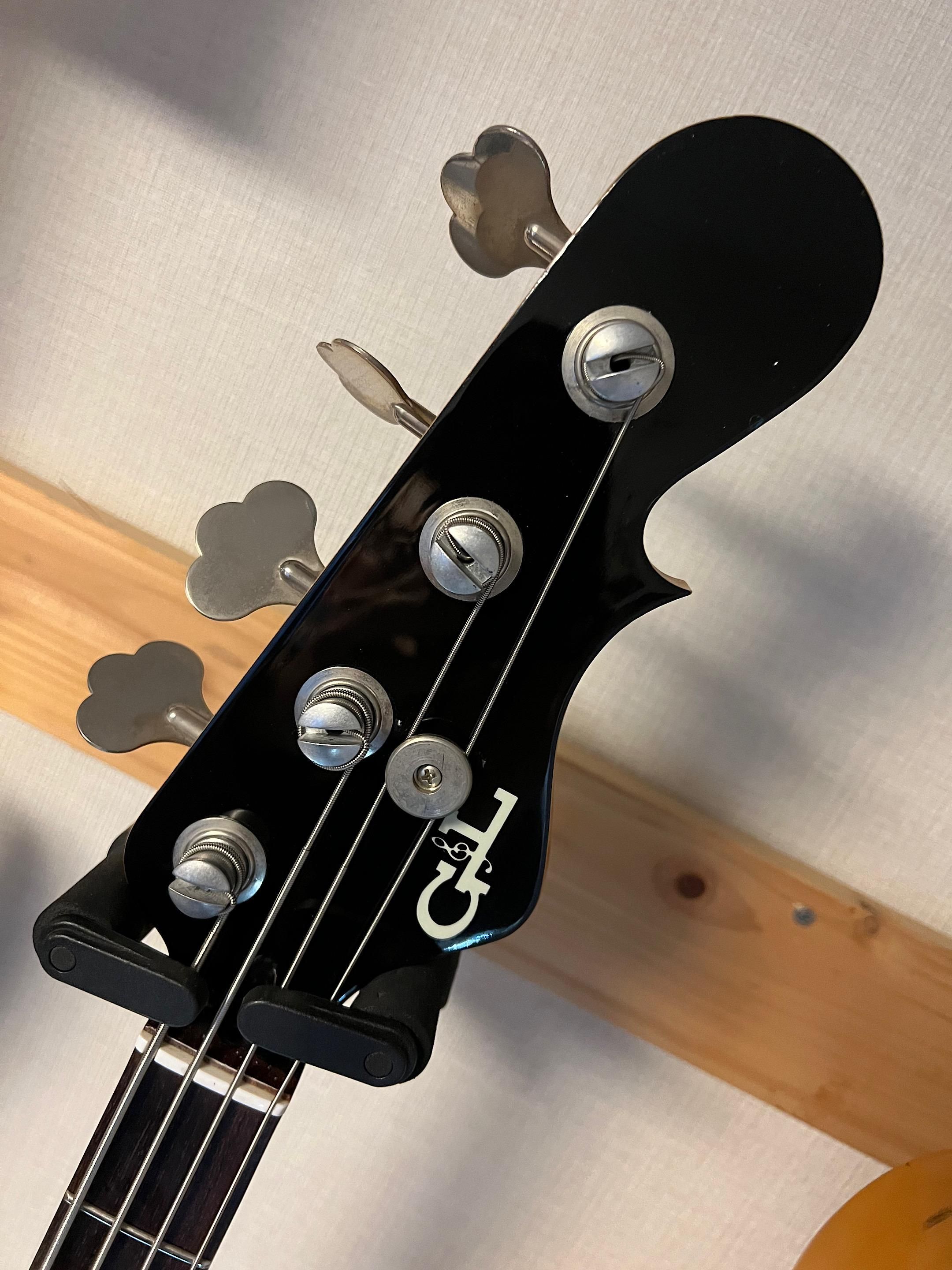 G&L L-2000 ベース USA製 レアなクリアブルー 中古 - 弦楽器、ギター