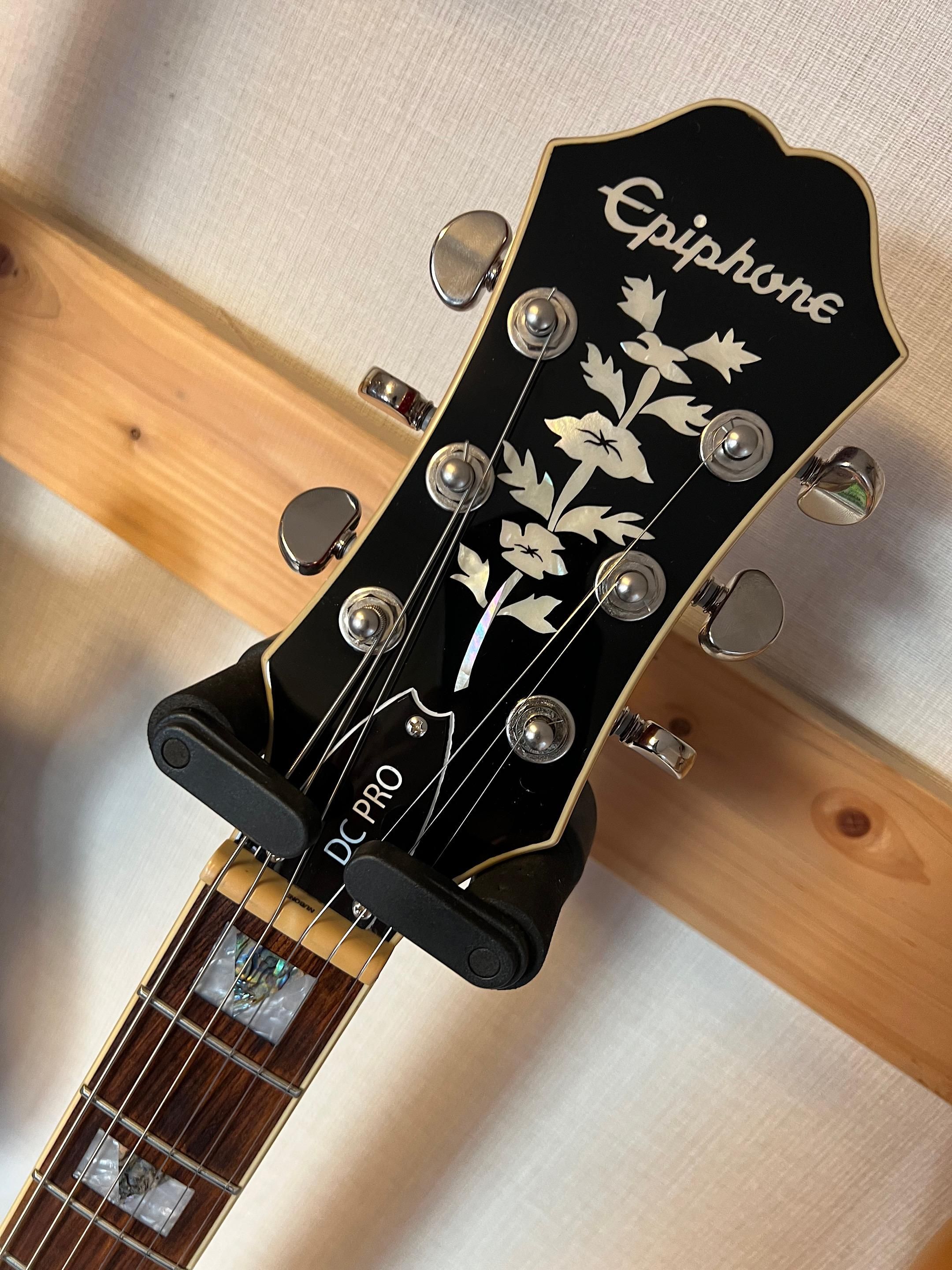 EPIPHONE DC-PRO エピフォンのWカッタウェイモデルDC-PROです