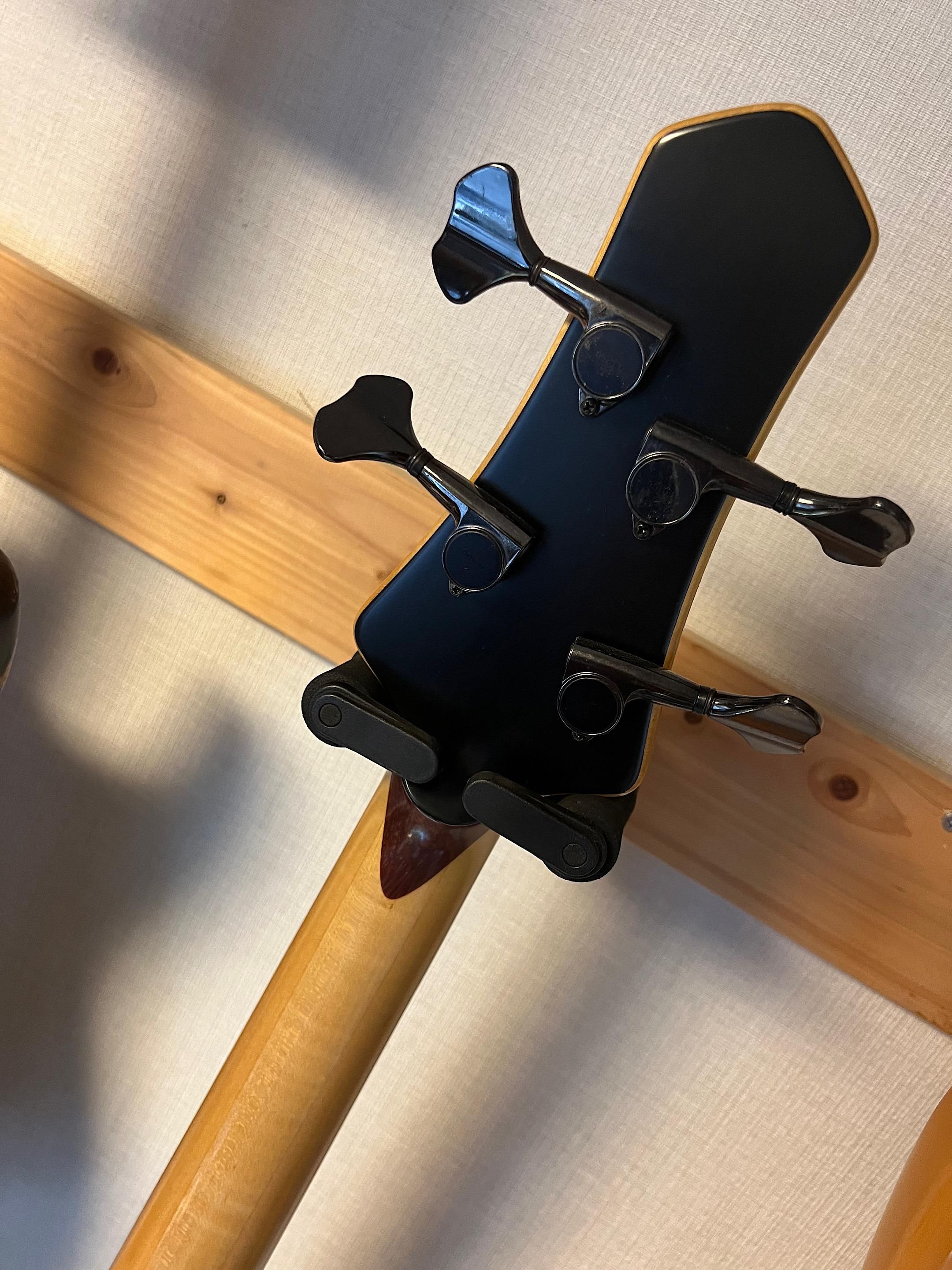 STR GUITARS LS449 #053 全てが一本物の特別仕様で作られるディ