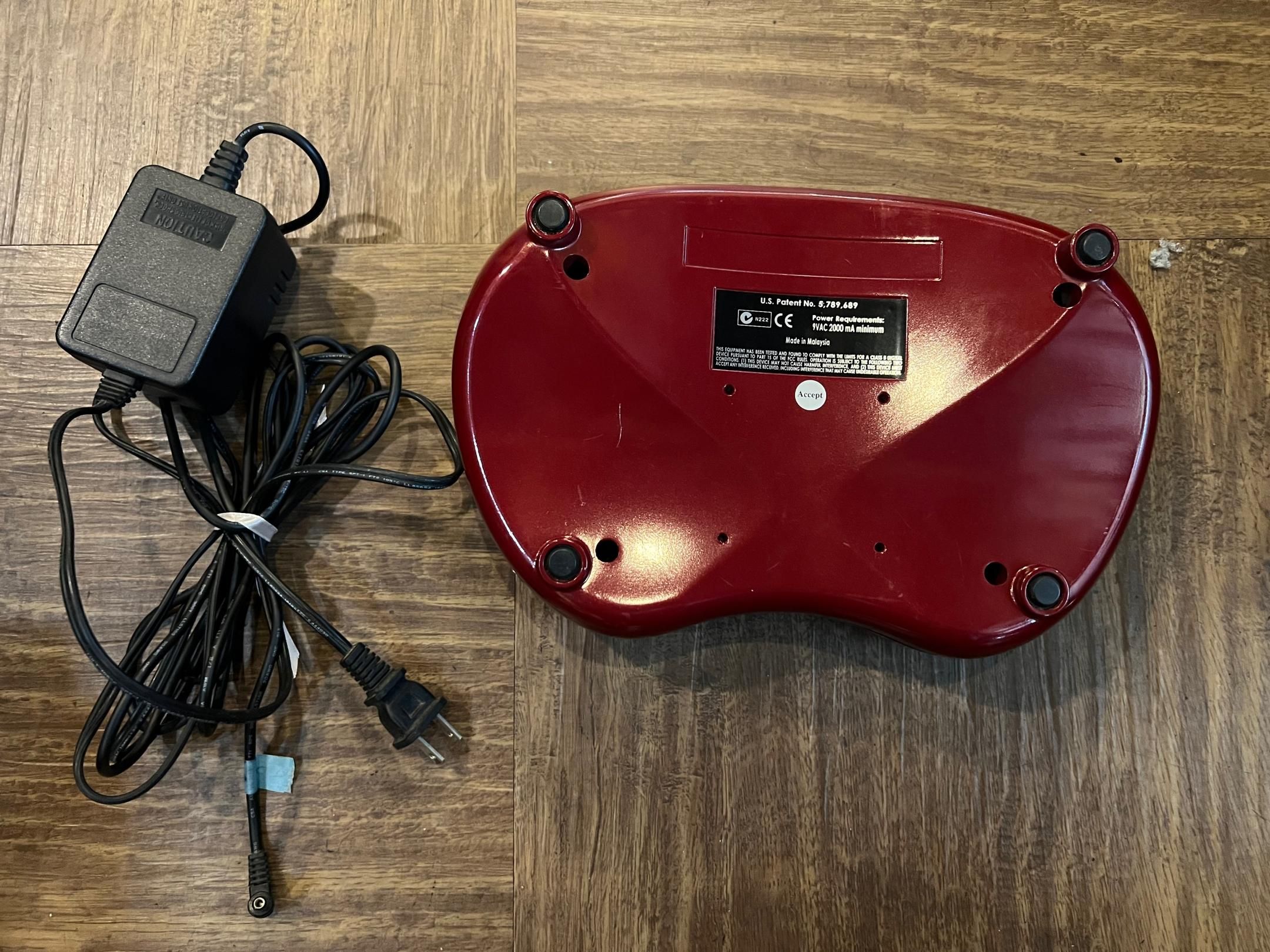 LINE6 POD XT お豆型PODの2代目POD XTです！ - ギター買取 東京