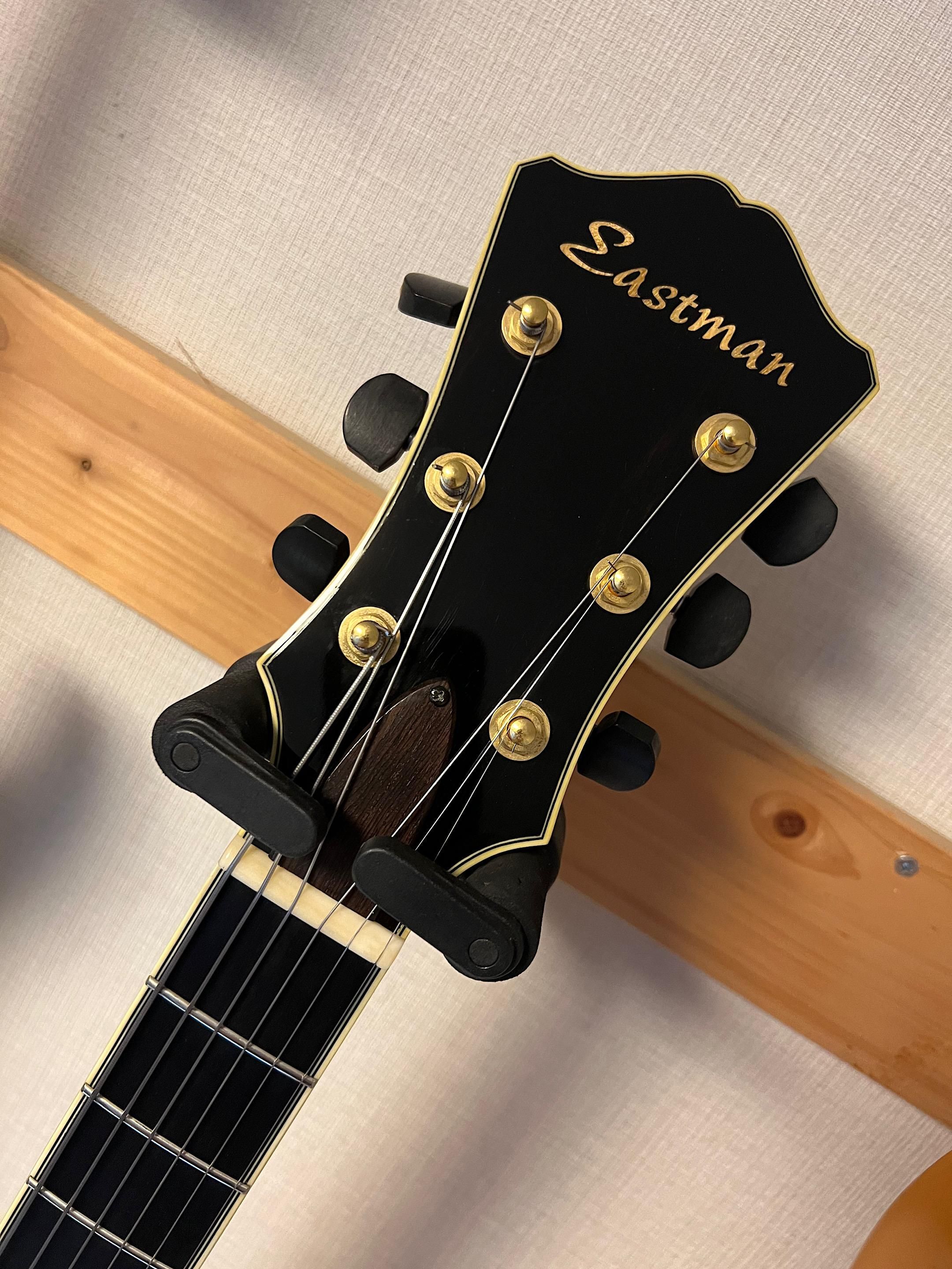 EASTMAN AR803-16D 07年製、イーストマンの良質な単板16インチフルアコ