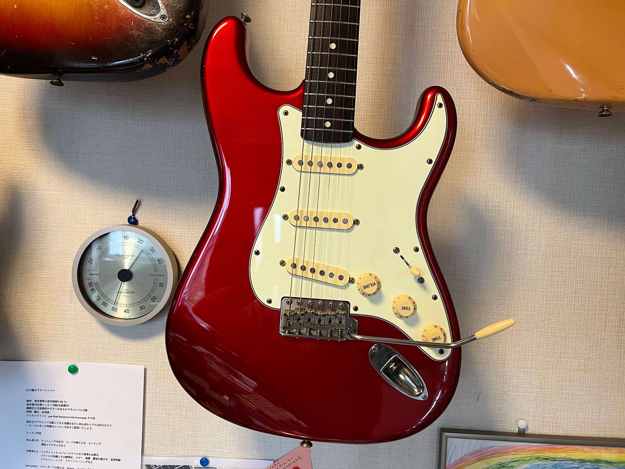 FENDER J ST62-55 85年製Aシリアル！キャンディアップルレッドの６２モデルです！ - ギター買取 東京 - ギターのじゃべらぼう