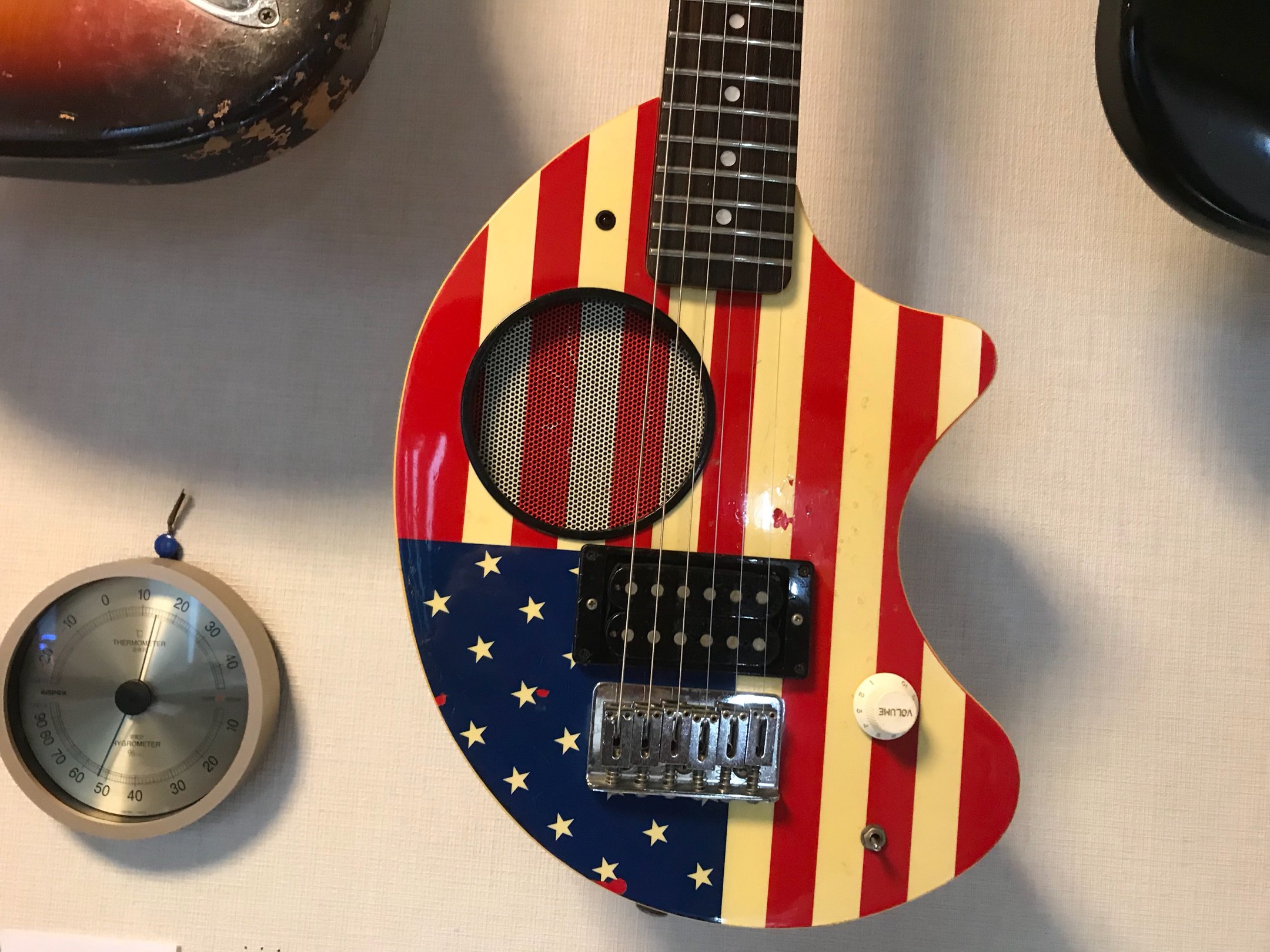 FERNANDES ZO-3P USA ZO-3ペイントシリーズの星条旗USAヴァージョン