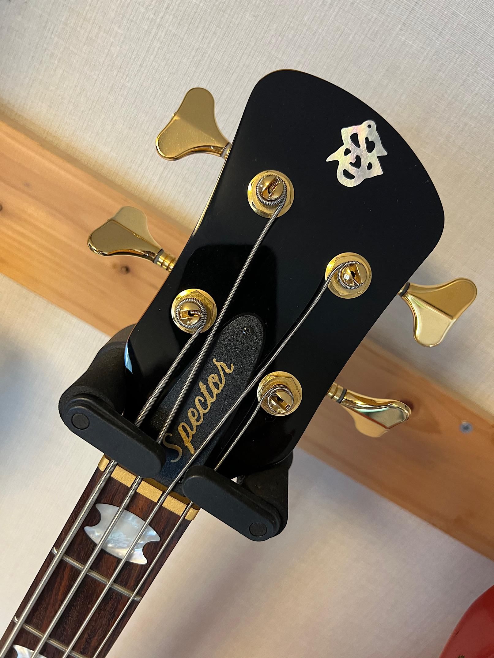 EMG PJ ピックアップ　Spector Spector Legend 4 EMG PJ SET Active Bass Pickup Set - YouTube