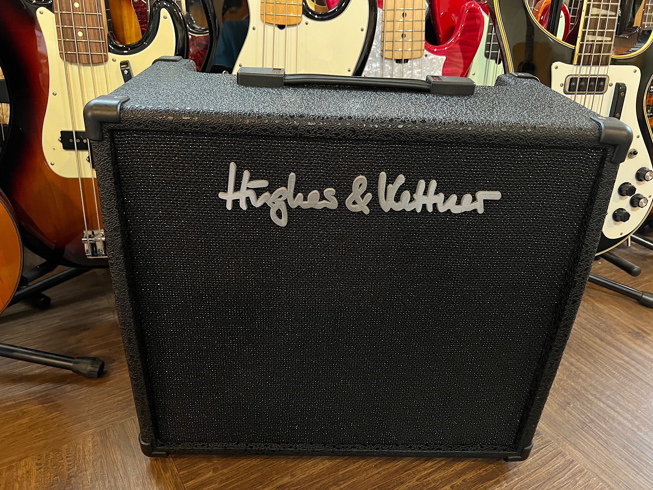 HUGHES&KETTNOR BLUEEDITION 60DFX クリーン～ドライブ、エフェクター