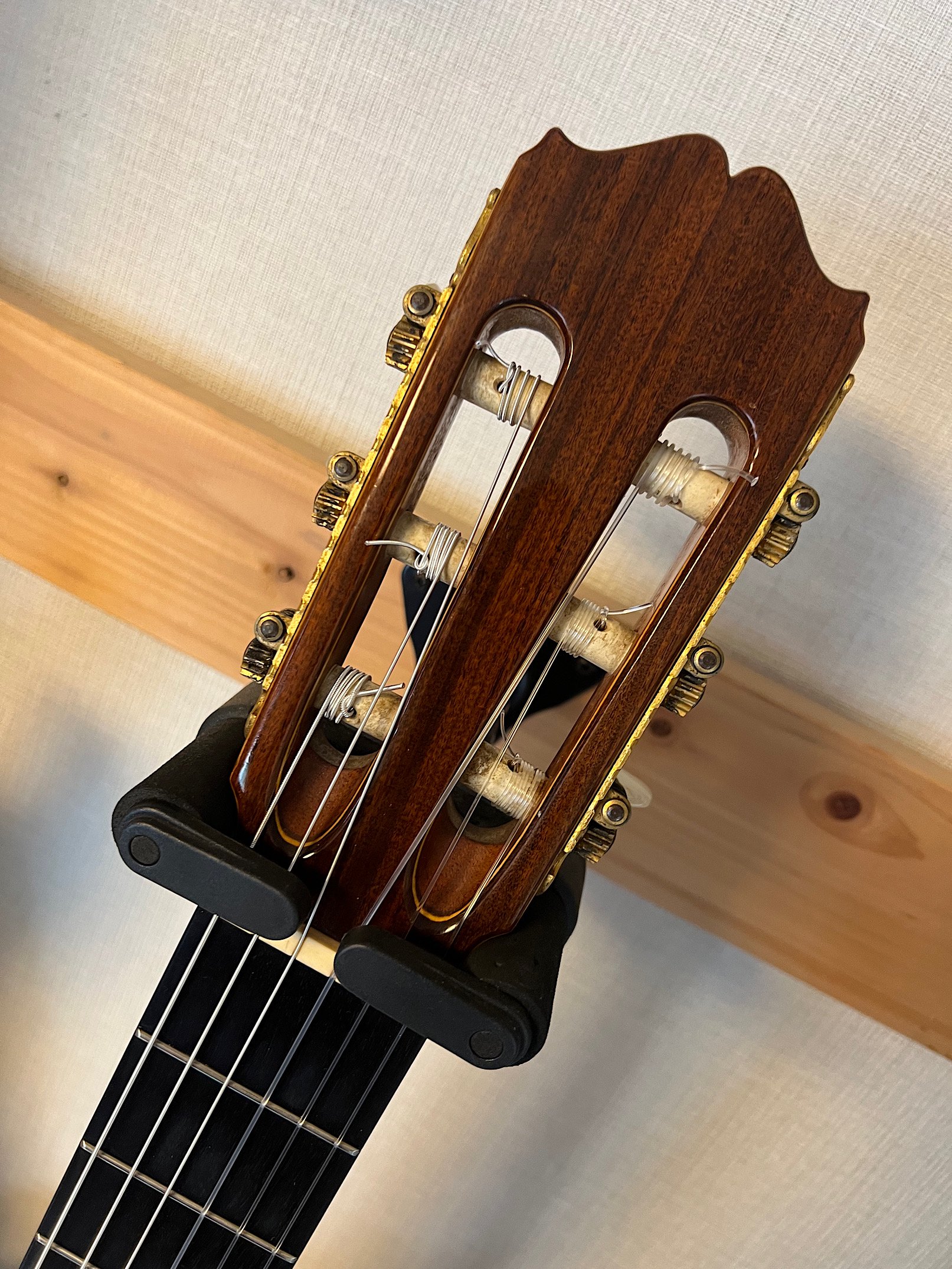 Takamineタカミネ クラシックギター NO. 6 ハードケース付き-