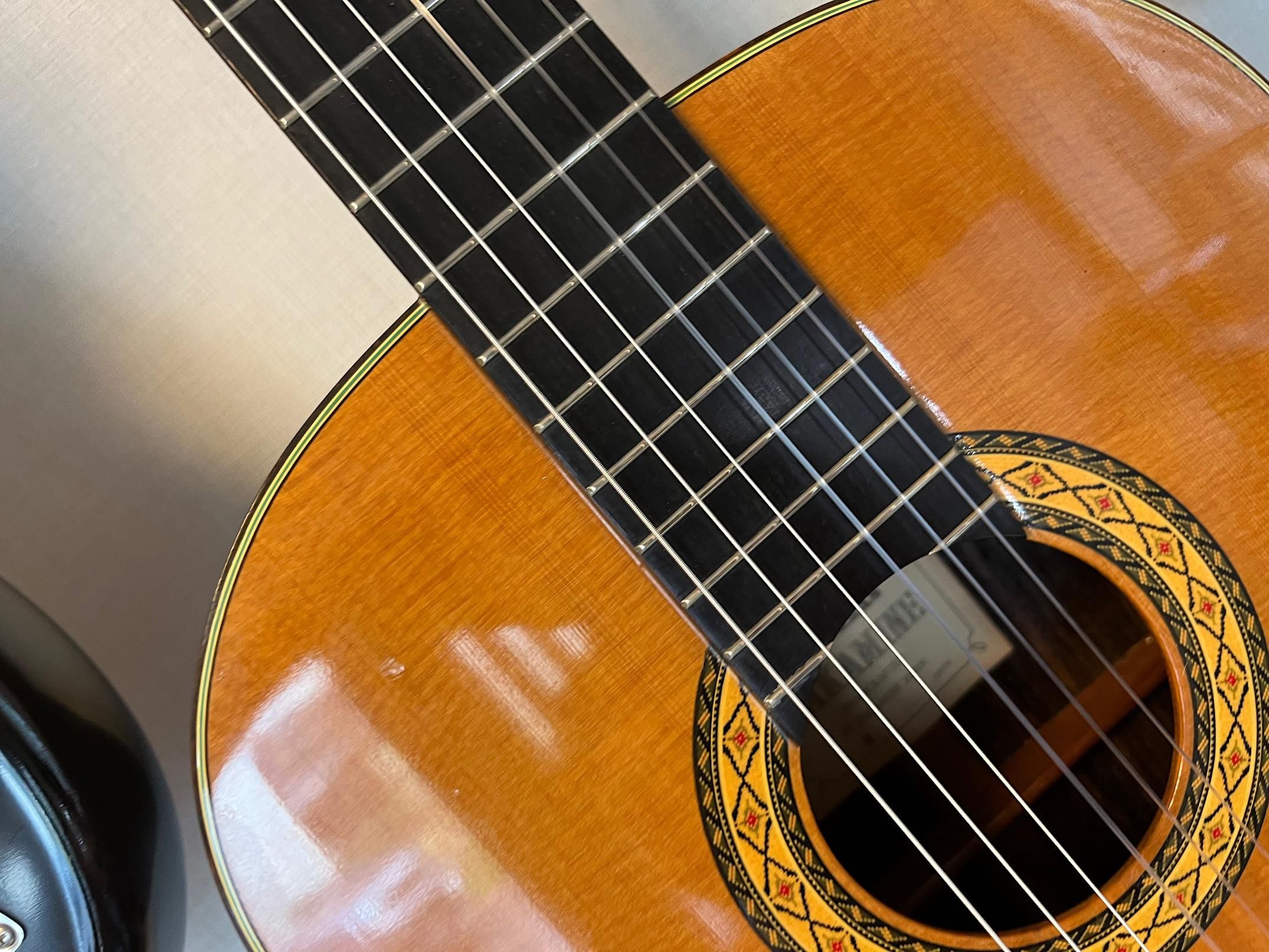 TAKAMINE NO.8 1979 79年製のタカミネのクラシックギター