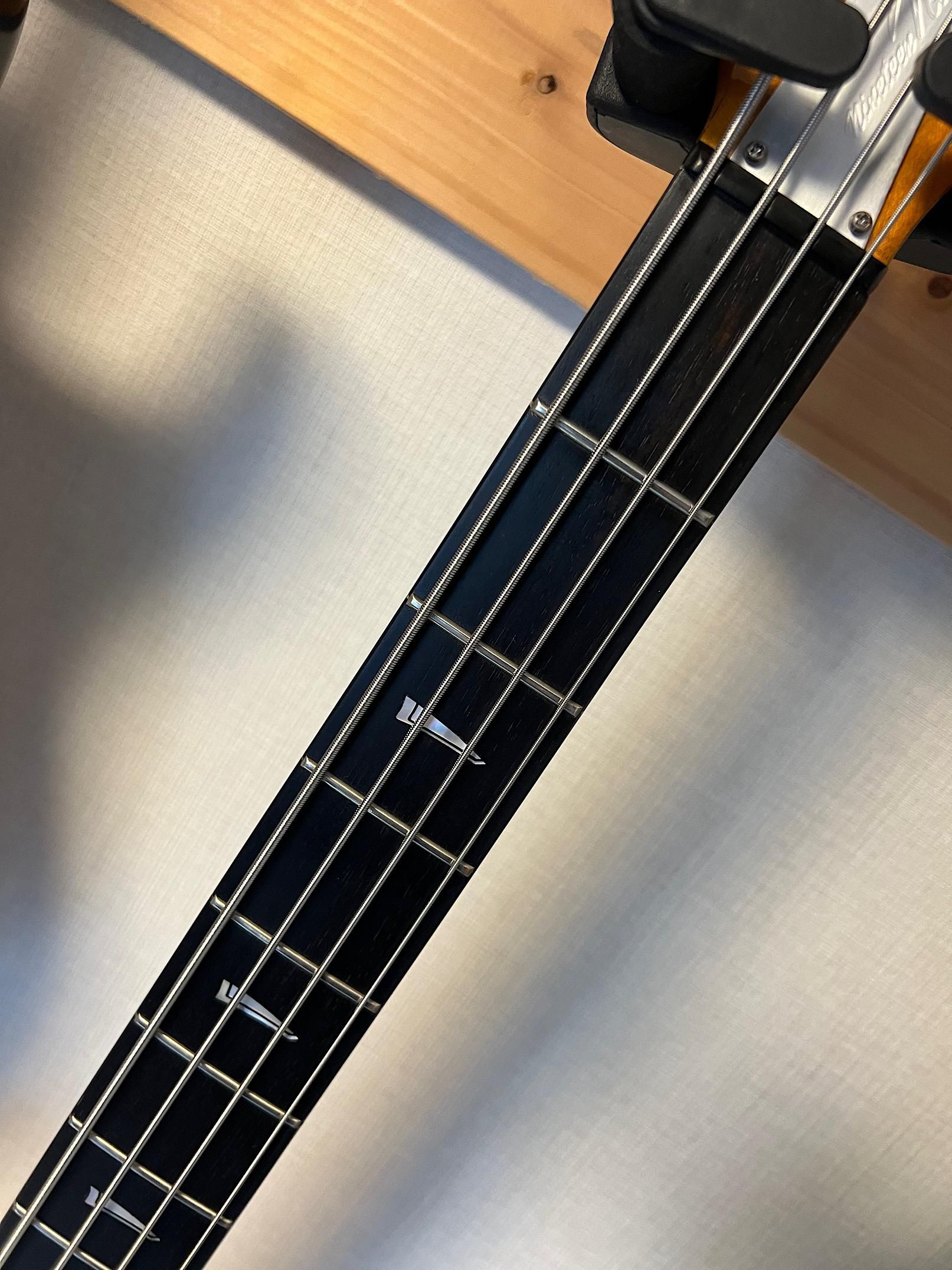 AKAI 1997 SB-411 大変レアな90年代AKAIのエレクトリック