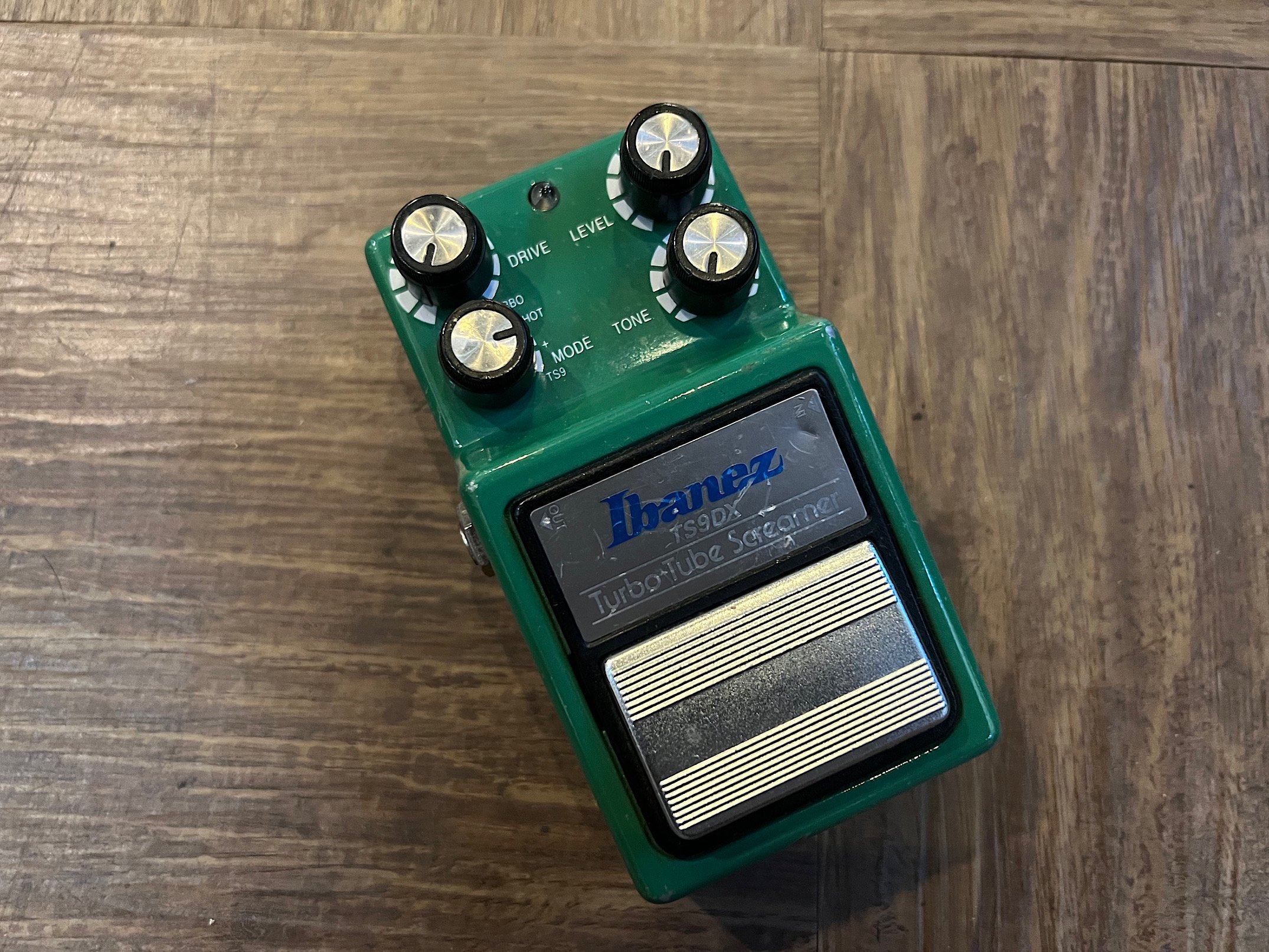 IBANEZ TS9DX オリジナルTS含め４つの歪みモードを備えるチューブスクリーマーの進化版です！ - ギター買取 東京 - ギターのじゃべらぼう