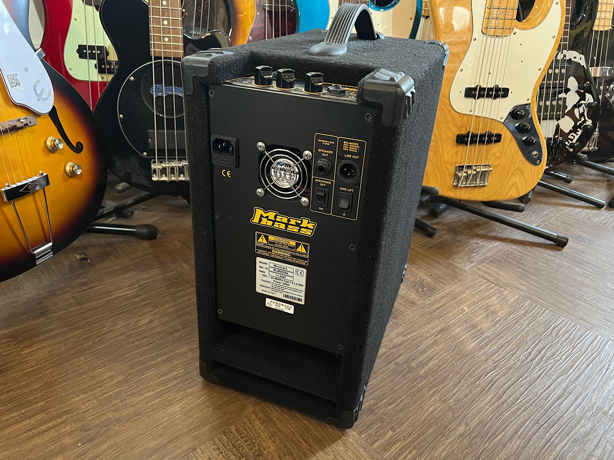 MARK BASS MINIMARK 602 150W（max250W）/６インチ２発のマークベースのべースアンプ！ - ギター買取 東京 -  ギターのじゃべらぼう