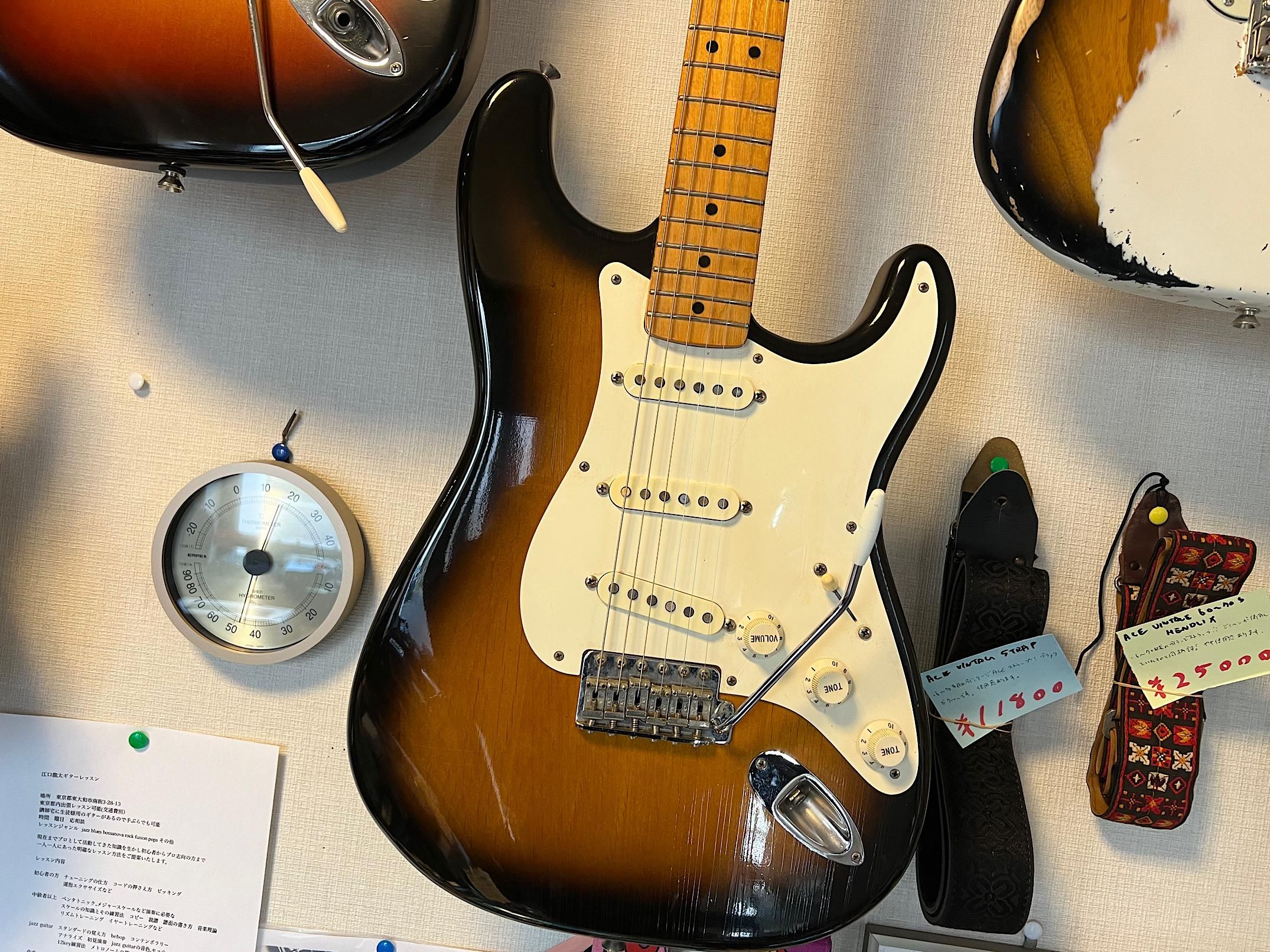1989年製　アメリカン　トラディション　ブラス FENDER USA AMERICAN VINTAGE 57 STRATOCASTER 1986 フラートン