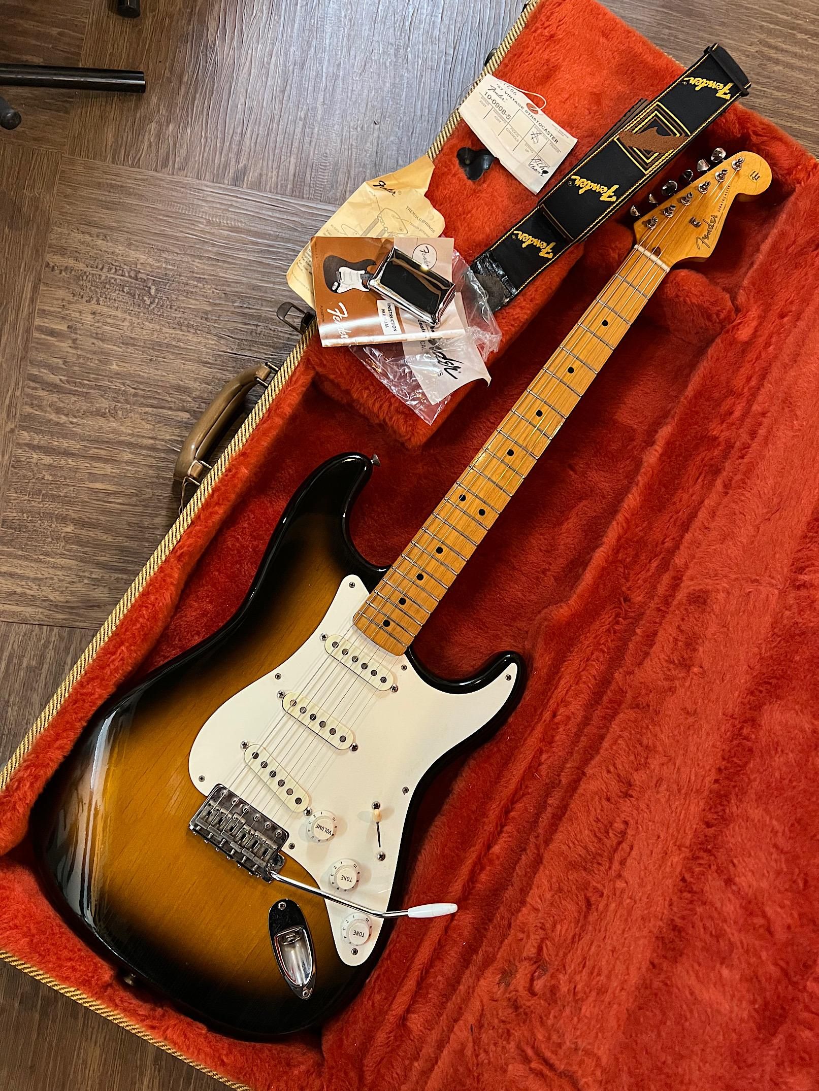 Fender 1986年製 American Vintage '57 ストラト Fender American Vintage Reissue 57 Stratocaster Black 1986