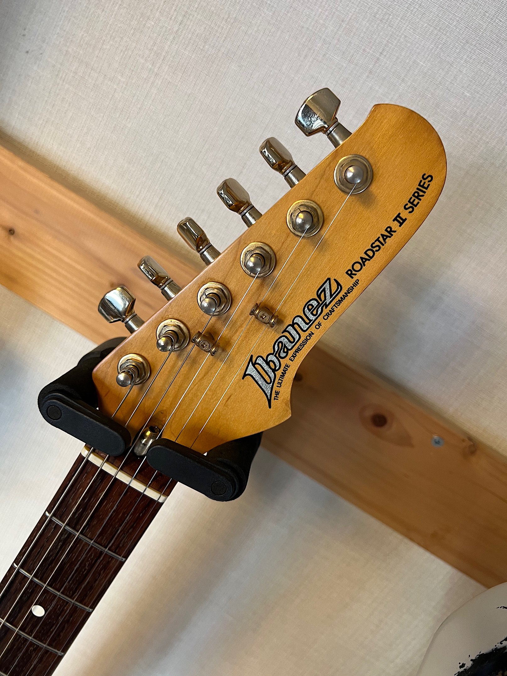 IBANEZ RS1000 希少なアイバニーズロードスターIIの上位機RS1000です！ - ギター買取 東京 - ギターのじゃべらぼう