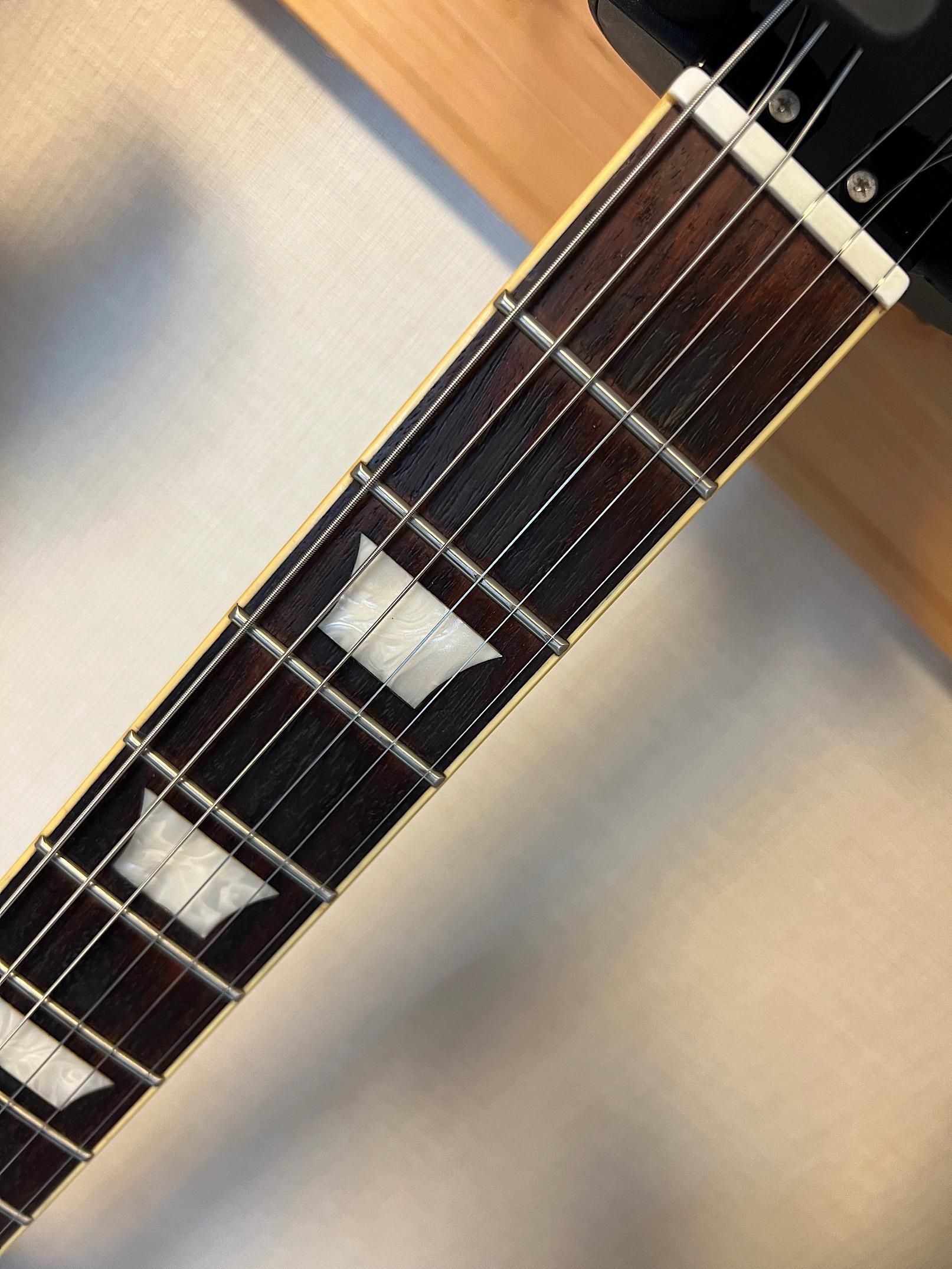 BURNY RLG-55 バーニーレスポールコピーのエントリー機種。レス BURNY RLG-55 バーニーレスポールコピーのエントリー機種。レス