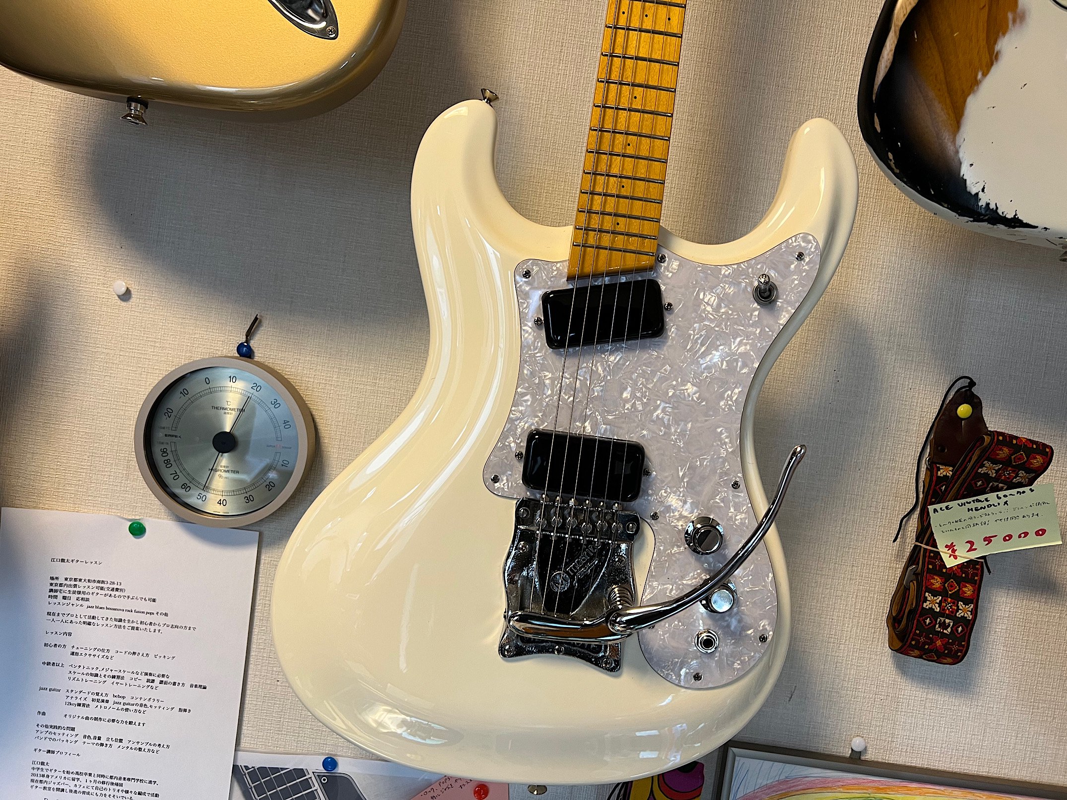 MOSRITE USA NOKIE EDWARDS PROTO NEP-001  ノーキーエドワーズモデルのプロトとして製作された、おそらくはこれ一本しかないモズライトです！ - ギター買取 東京 - ギターのじゃべらぼう
