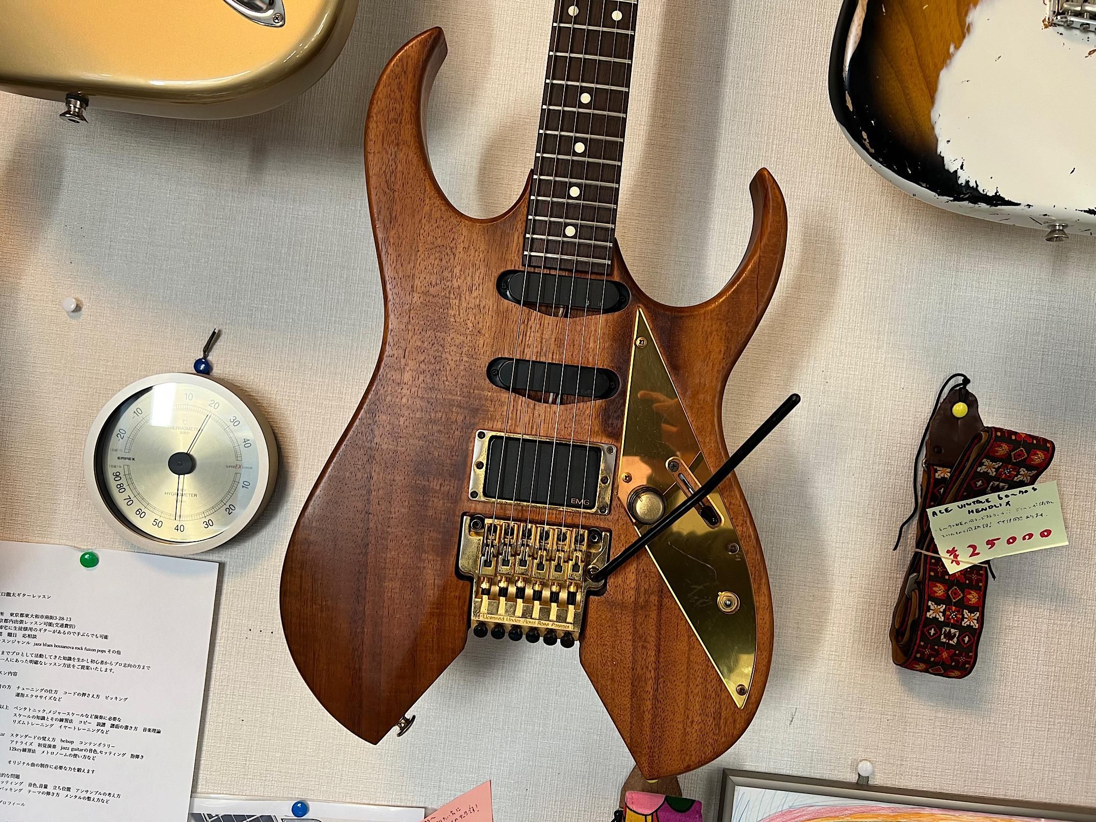 IBANEZ RBM2NT 92年製、アイバニーズの歴史上トップクラスの希少さと特徴的な仕様を併せ持ったレブビーチモデル！ - ギター買取 東京 -  ギターのじゃべらぼう