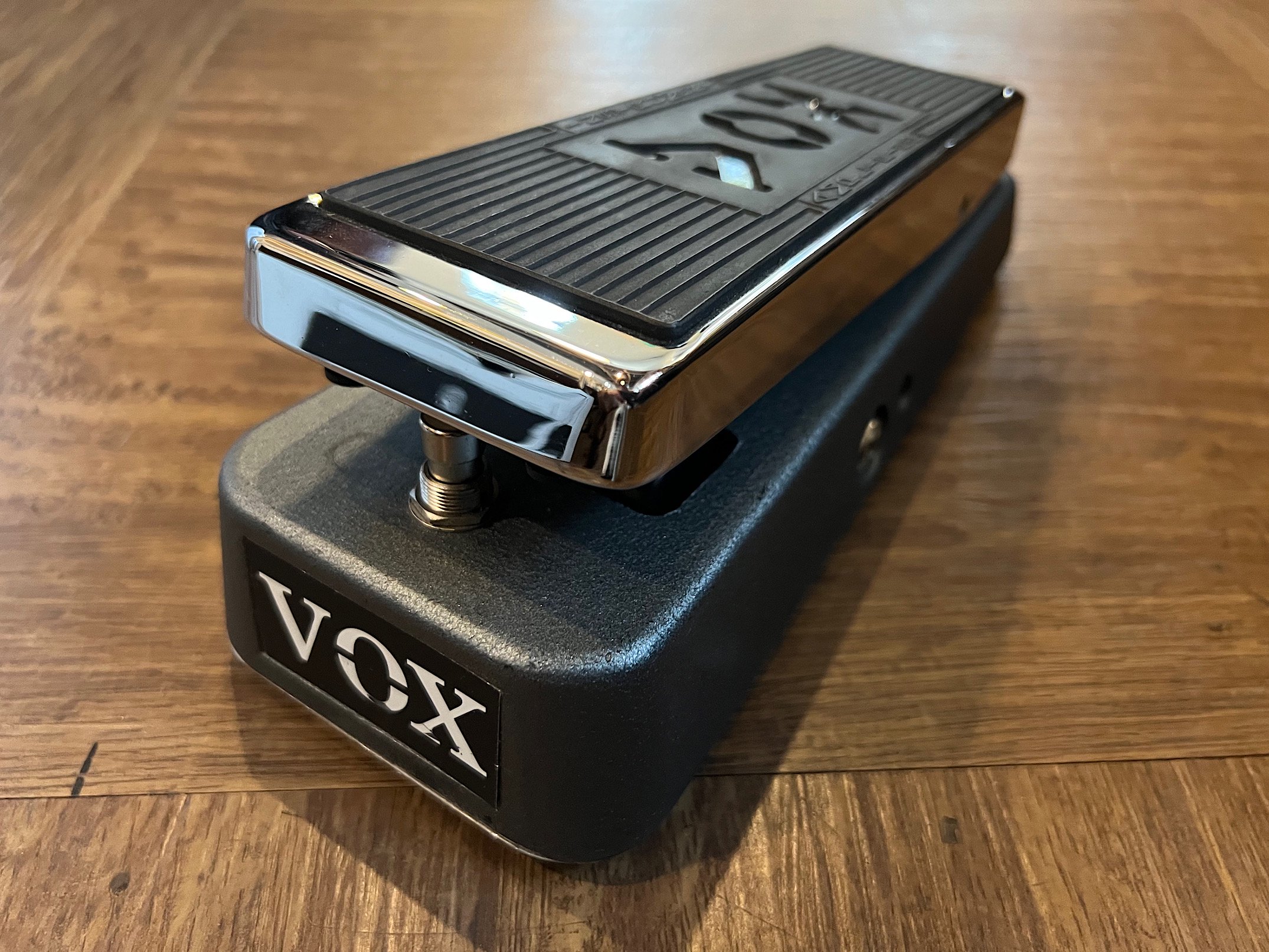 VOX V848 フェイゼルインダクター採用のV848ワウペダル！ - ギター買取
