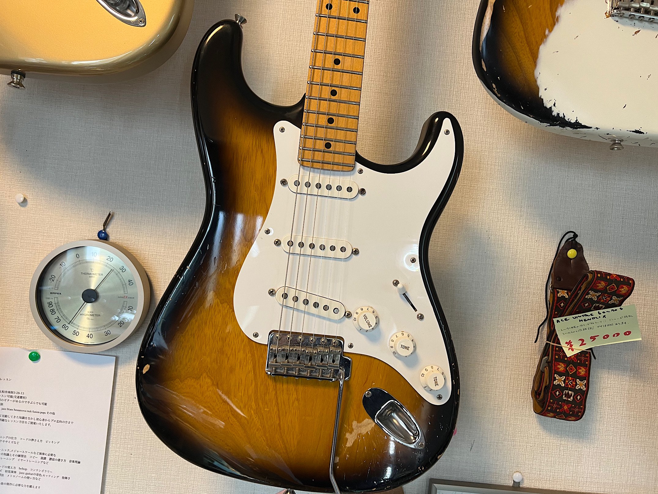 FGN OS-TW セミオーダーの良質なフジゲンアッシュSTです！タイムレスティンバーネック！ - ギター買取 東京 - ギターのじゃべらぼう