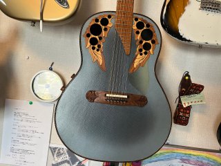 OVATION - ギター買取 東京 - ギターのじゃべらぼう