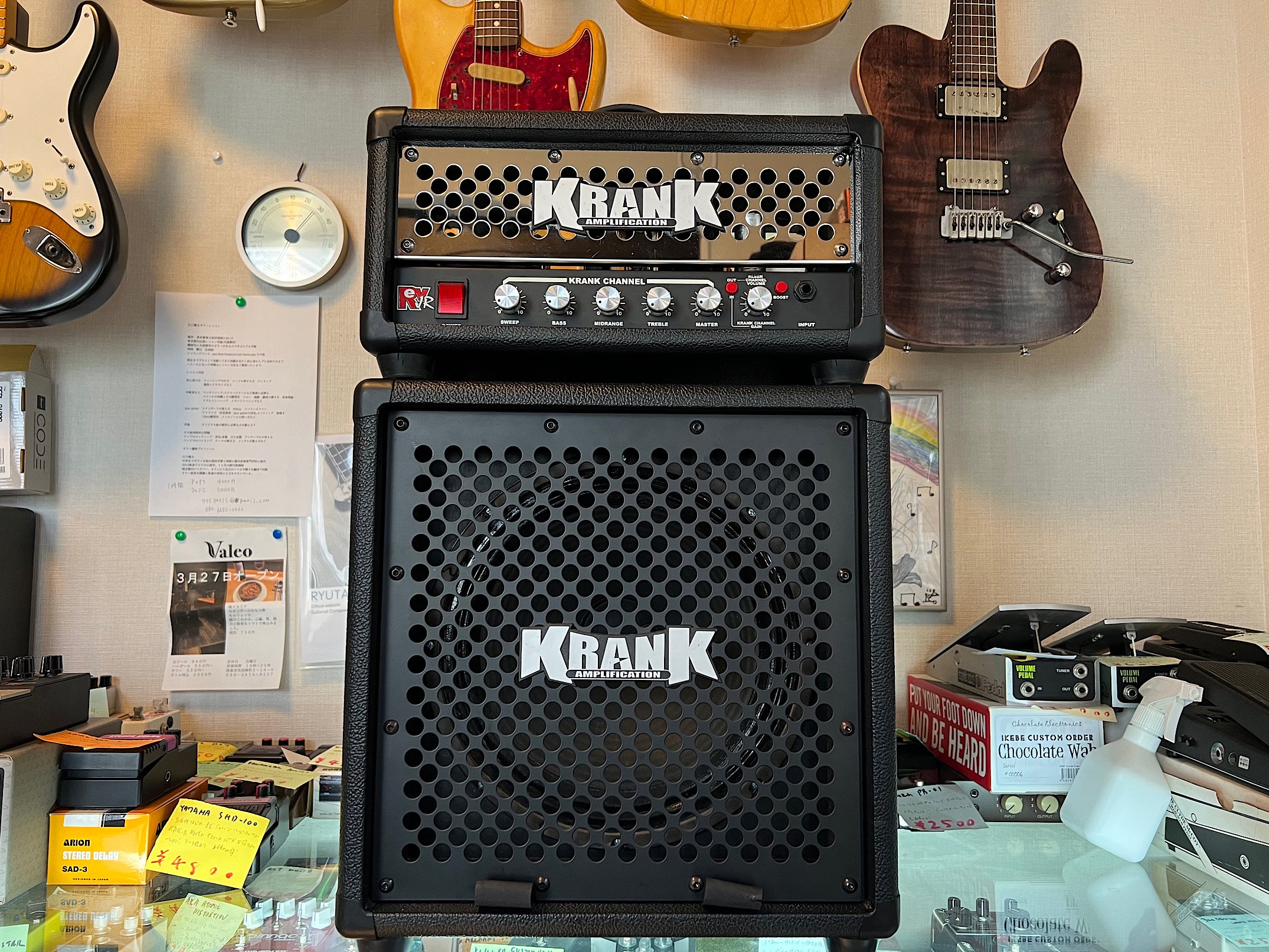 KRANK AMP REV Jr ハイゲインサウンドに特化したUSAメイドのフルチューブ20W/小型スタックアンプ！ - ギター買取 東京 -  ギターのじゃべらぼう