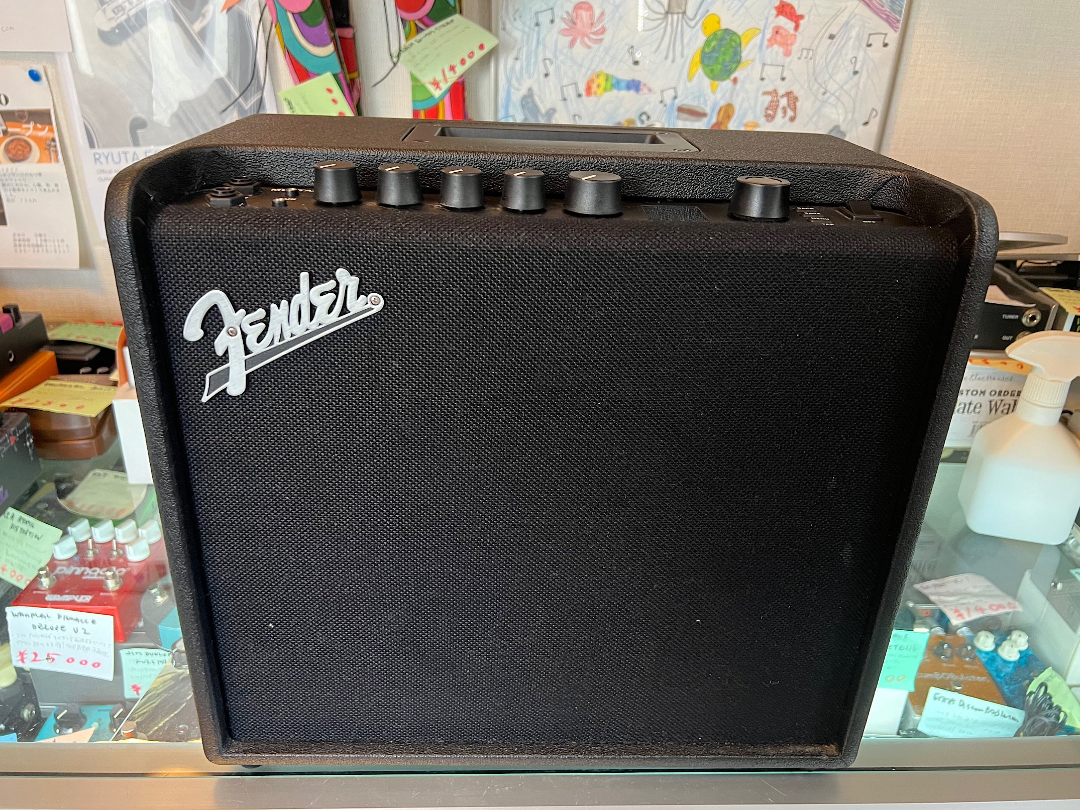 FENDER MUSTANG LT-25 手軽に良い音／多彩なサウンドが楽しめる自宅用フェンダーアンプ！ - ギター買取 東京 - ギターのじゃべらぼう