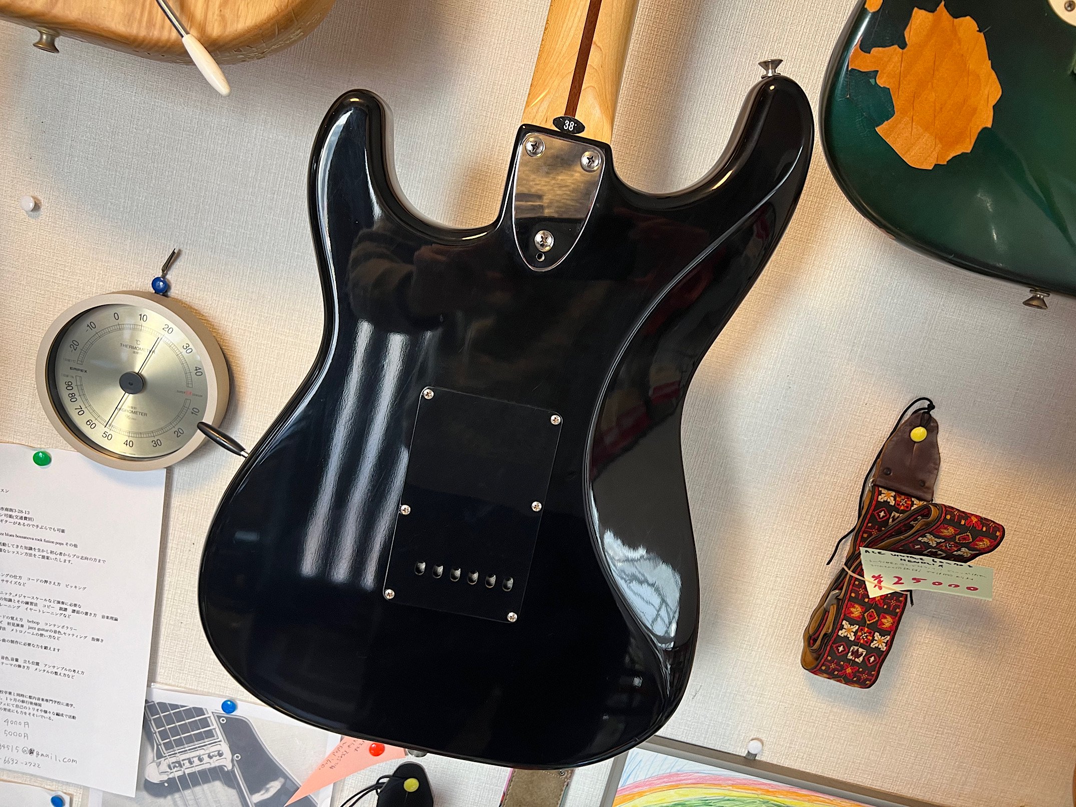 TOKAI SS-38 ８２年製、トーカイ黄金期のラージヘッドSTコピーです！ - ギター買取 東京 - ギターのじゃべらぼう