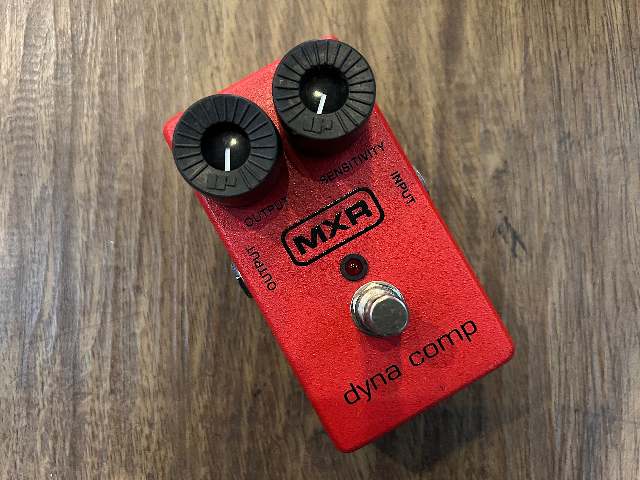 MXR M102 DYNA COMP RE 定番ダイナコンプのリイシュー！９０年代の製造と思われます。 - ギター買取 東京 - ギターのじゃべらぼう