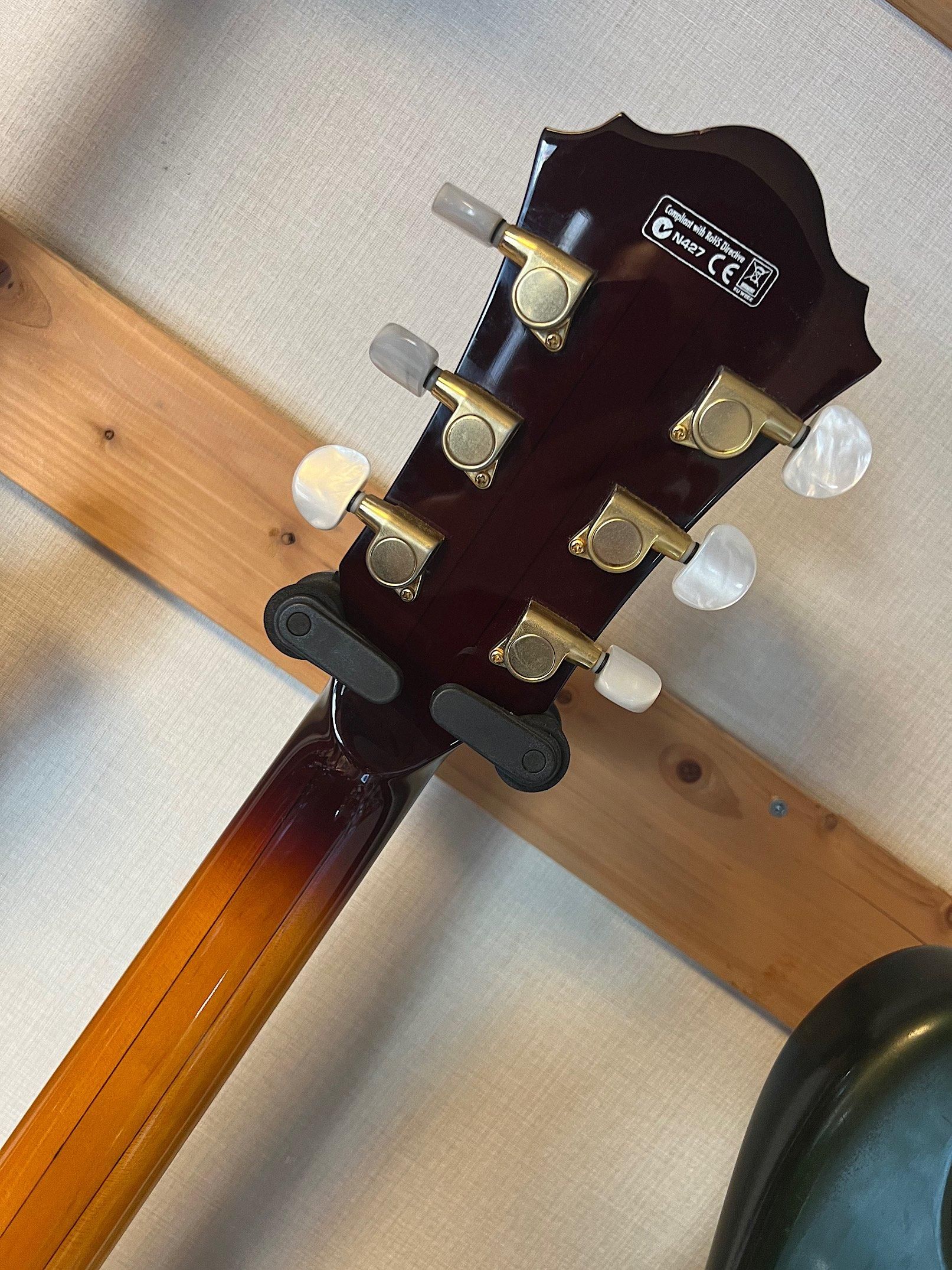 IBANEZ AF-105 アイバニーズアートコアシリーズのフルアコ！装飾