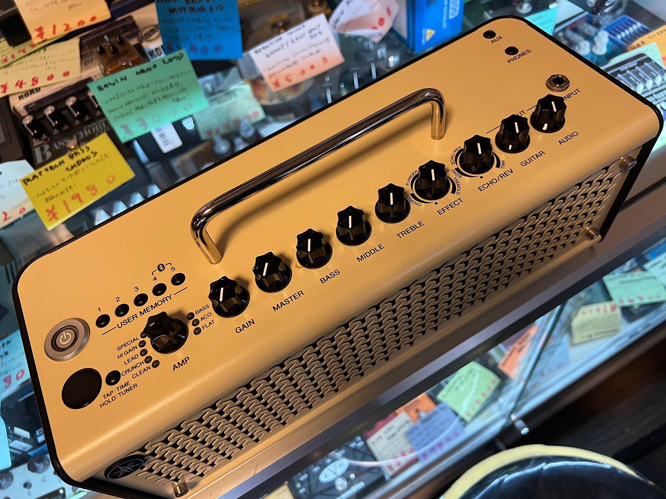 ヤマハ YAMAHA アンプ THR10II 箱、付属品完備 簡単操作♪シールド不要で快適演奏】 YAMAHA THR10II Wireless +