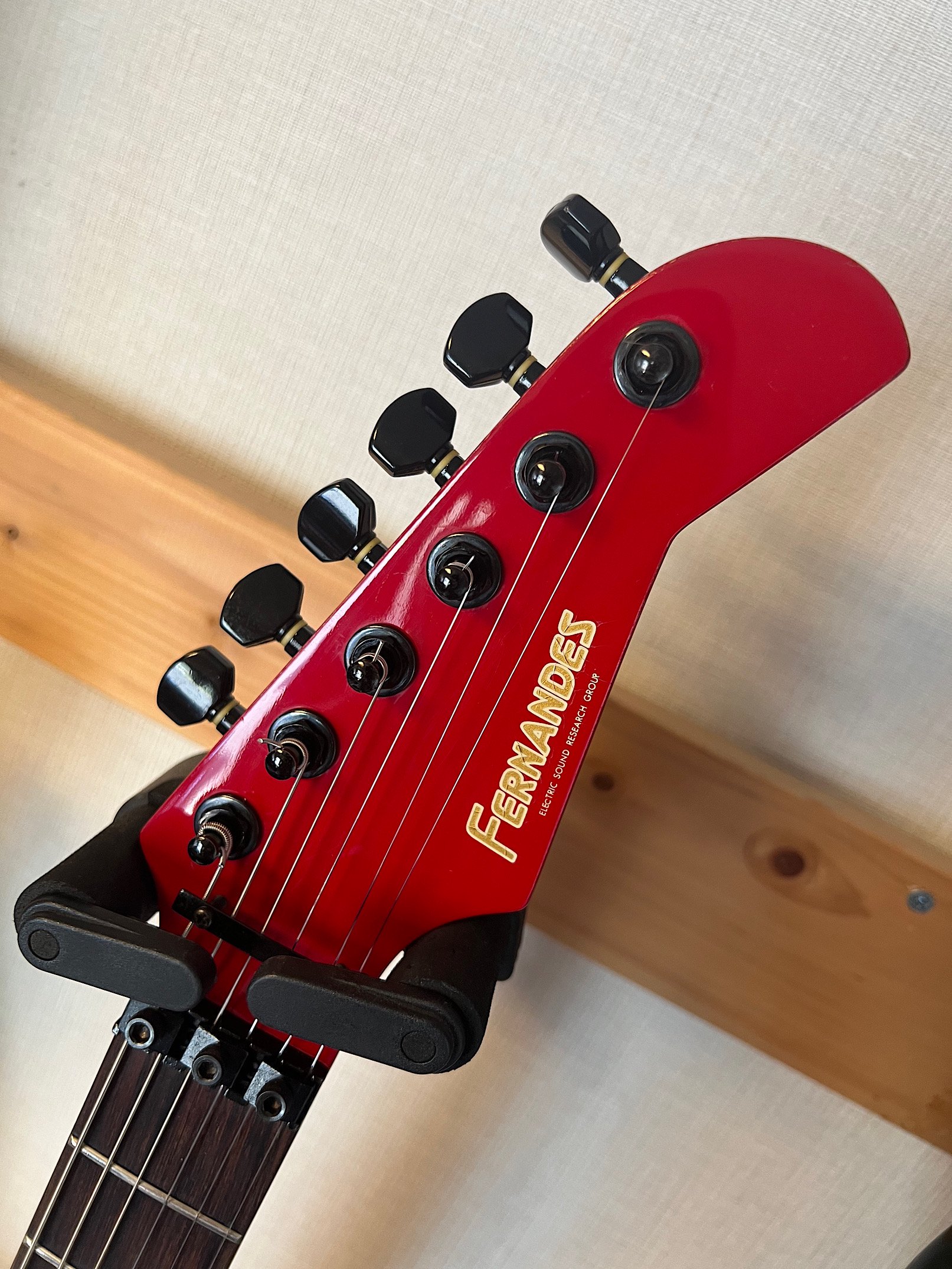 FERNANDES FR55 ８０年代後半、初期のフェルナンデスリボルバー！コンパクトにまとまったハードロックギアです。輸出仕様かもしれません。 -  ギター買取 東京 - ギターのじゃべらぼう