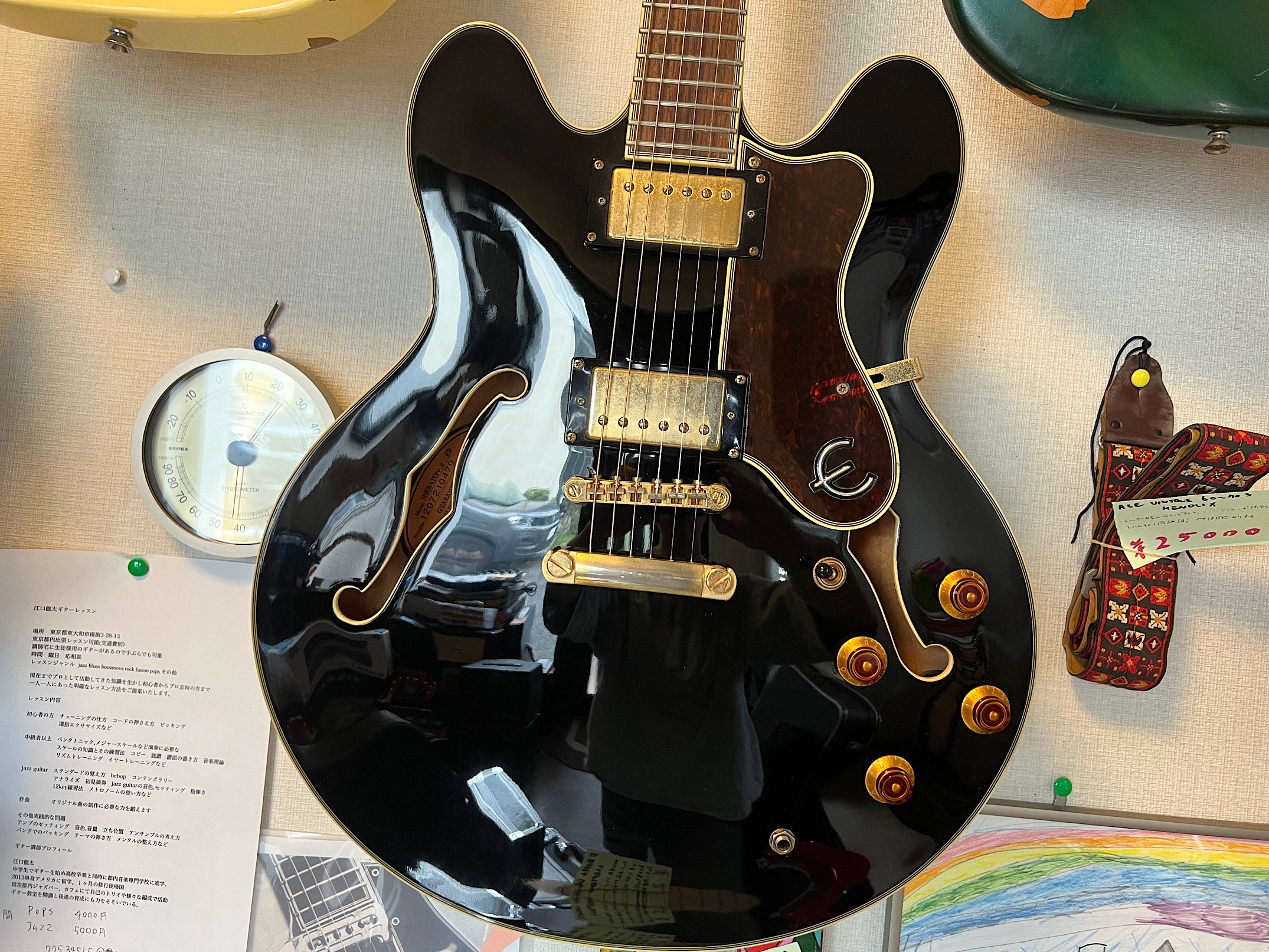 EPIPHONE SHERATON II KOREAメイドのシェラトンIIです！精悍なエボニーブラック！ - ギター買取 東京 - ギターのじゃべらぼう