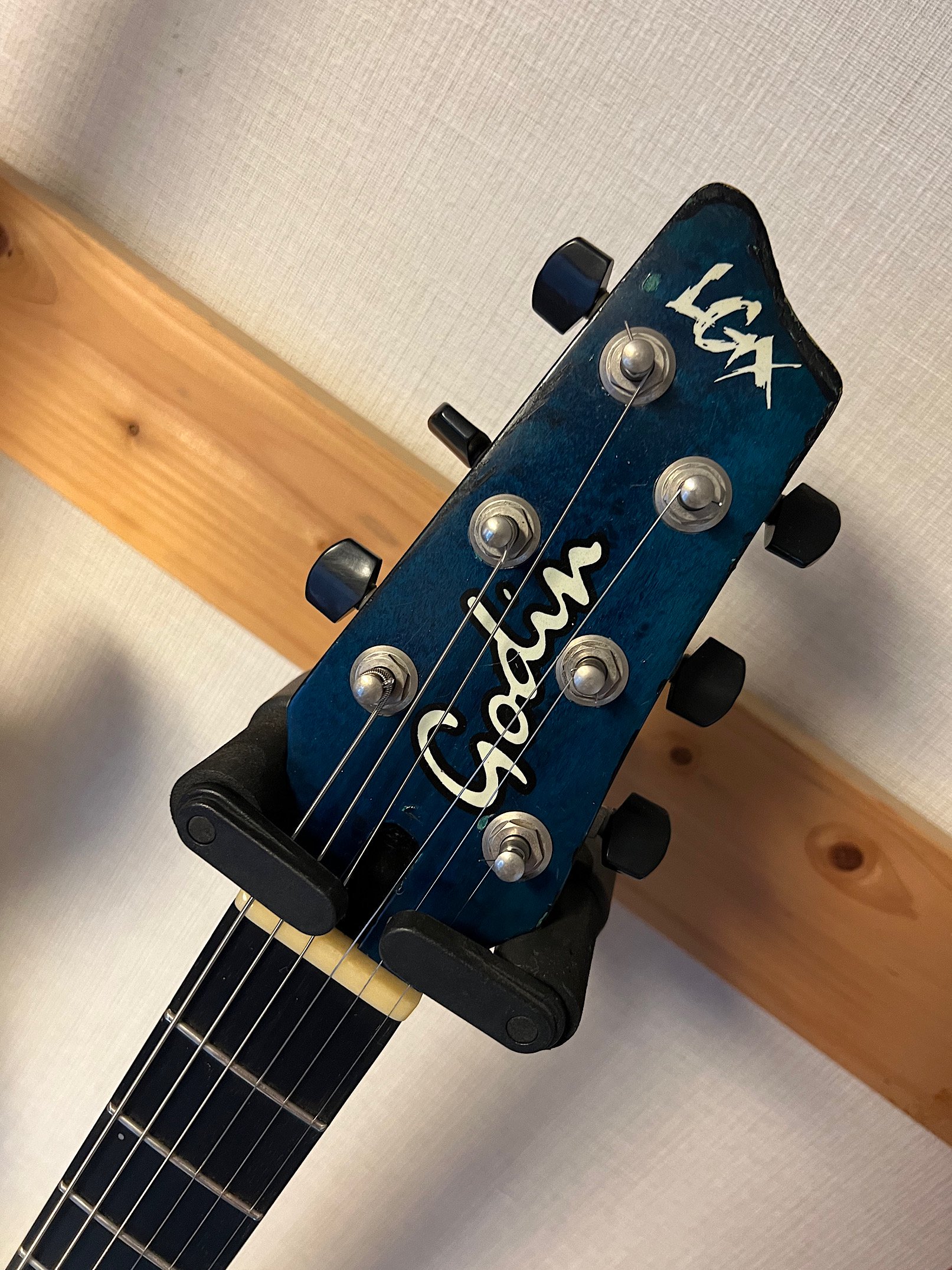 GODIN LGX MIDI(SA) ９８年製、比較的初期のLGX！ピエゾ、シンセコントローラーを搭載した上位機です。 - ギター買取 東京 -  ギターのじゃべらぼう