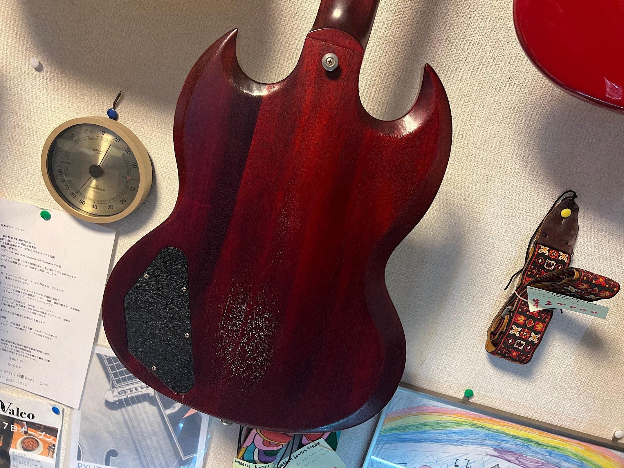 GIBSON SG SPECIAL 2016T 70年代のSGスペシャルを思わせるミニハムに