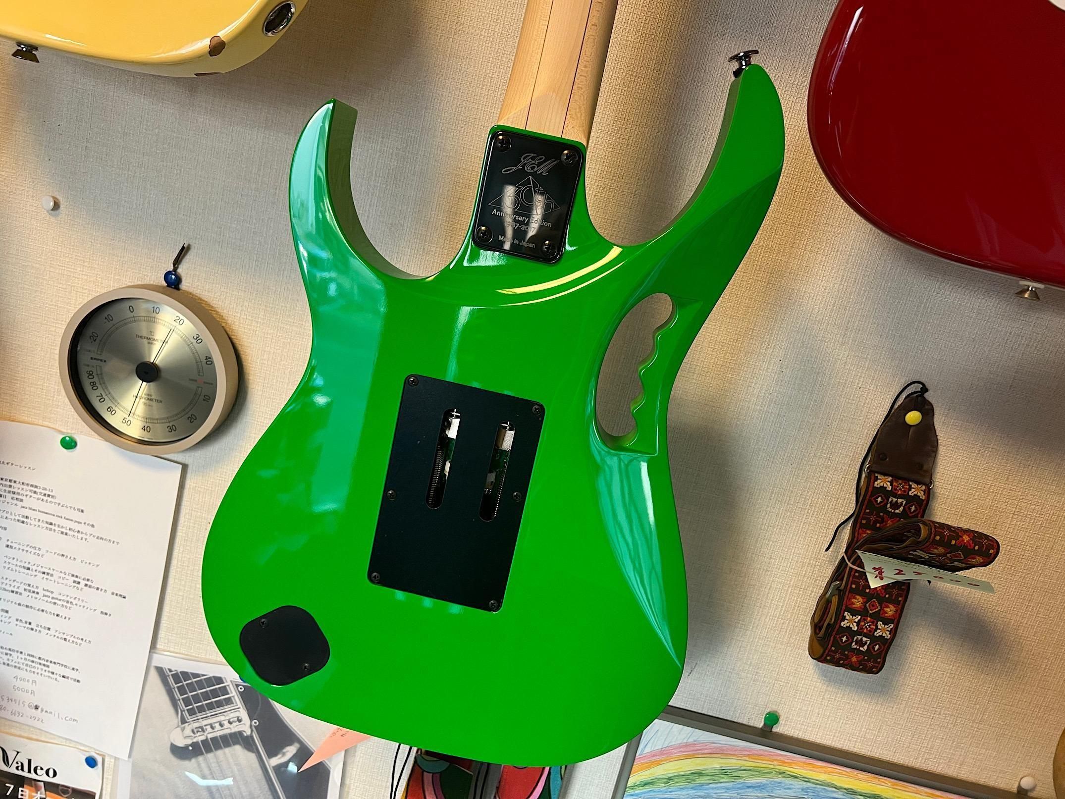 Ibanez.初期ロゴNo677輸出モデル 希少!ハードケース付き(取って無し)