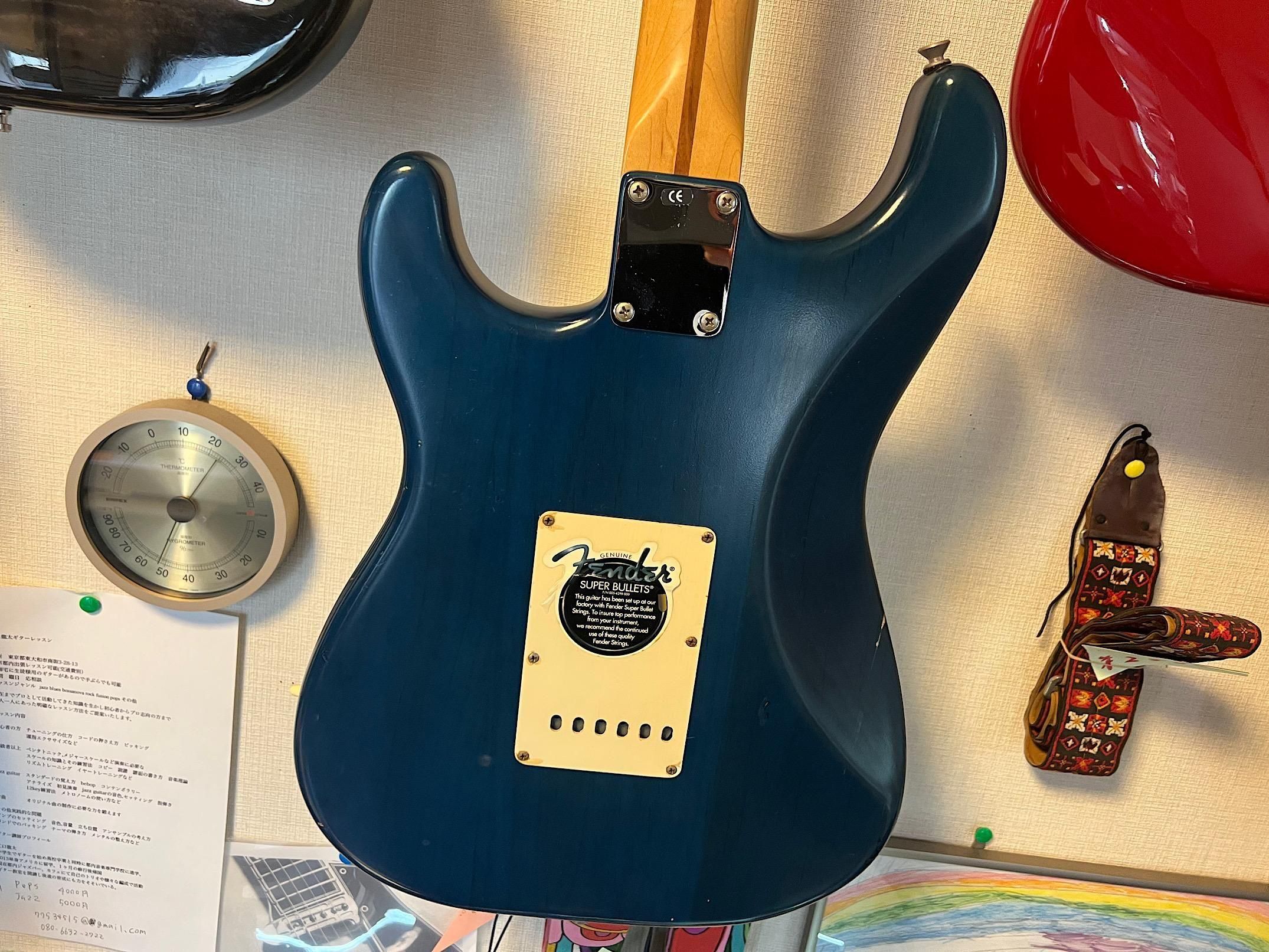 FENDER USA HIGHWAY ONE STRATOCASTER 2002年製造の前期型、極薄