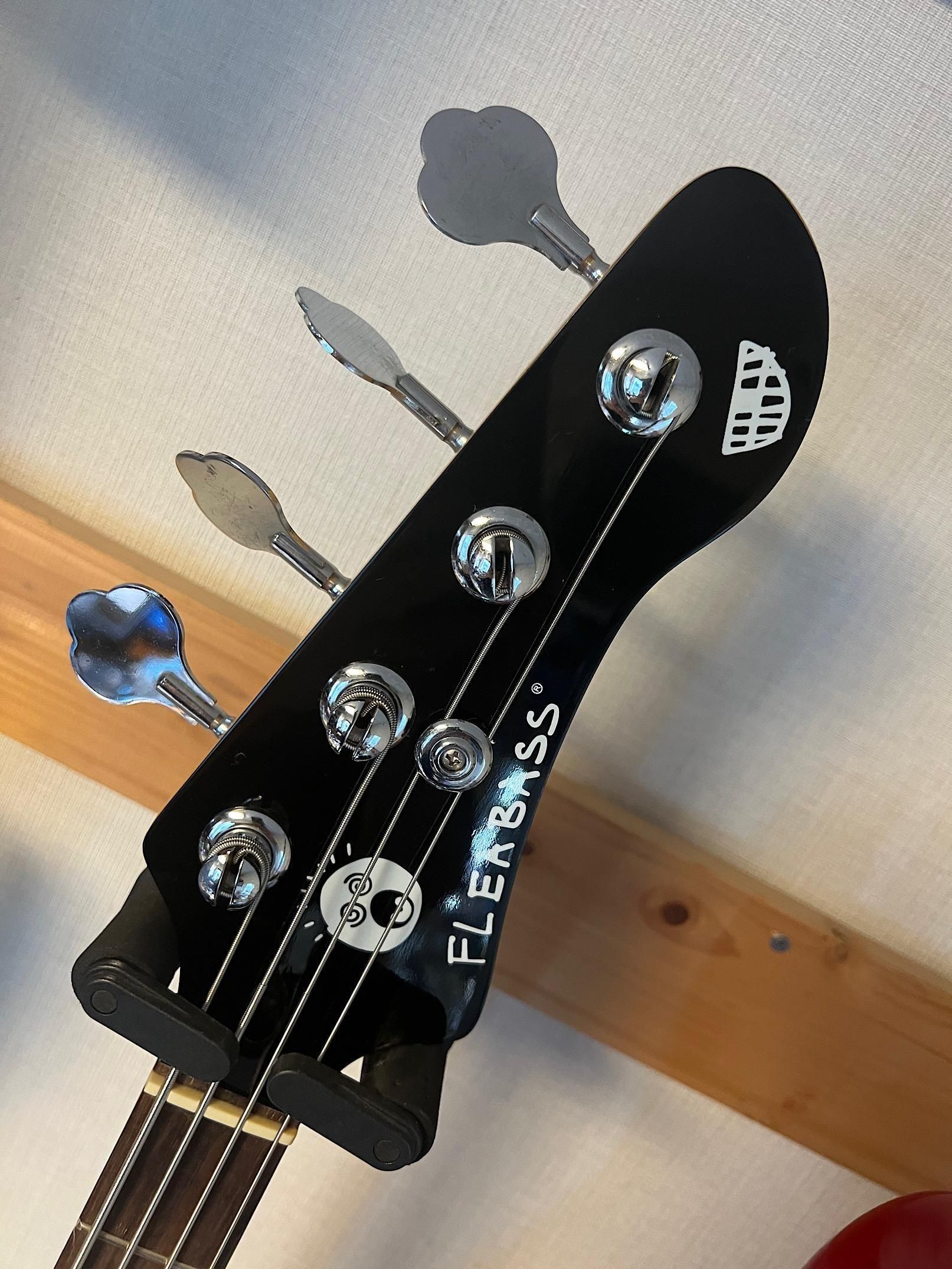 #fleabass レア物 カスタム　EMG35DC　フリーベース　レッチリ fleabass レア物 カスタム EMG35DC フリーベース レッチリ