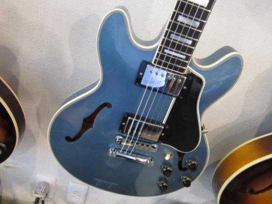 GIBSON C/S ES-359 PELHAM BLUE 人気の339の上位機種！しかもレアな 